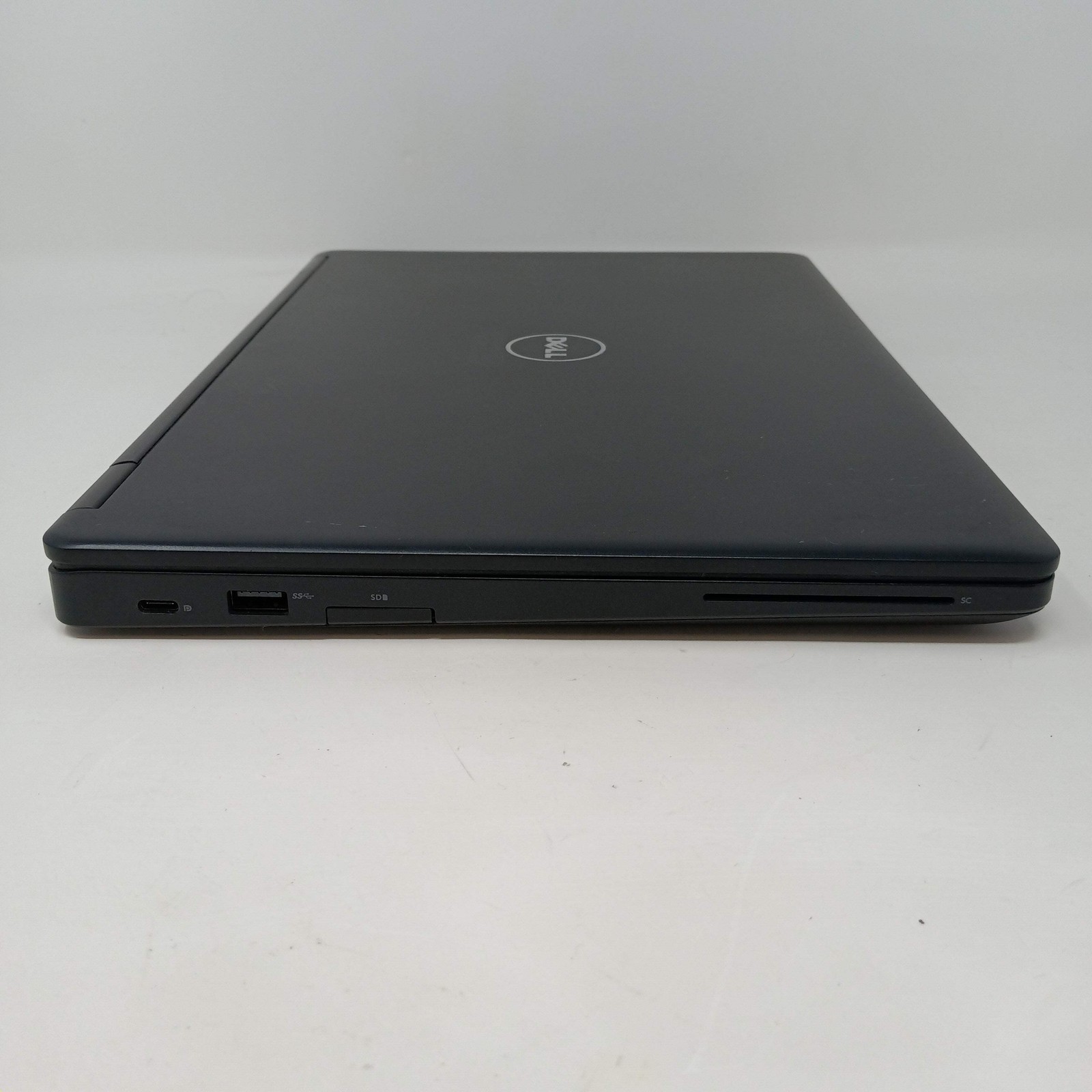 Broken Dell Latitude 5480 3000 14″ i5-7440HQ 4GB RAM 60GB SSD/ Missing Key