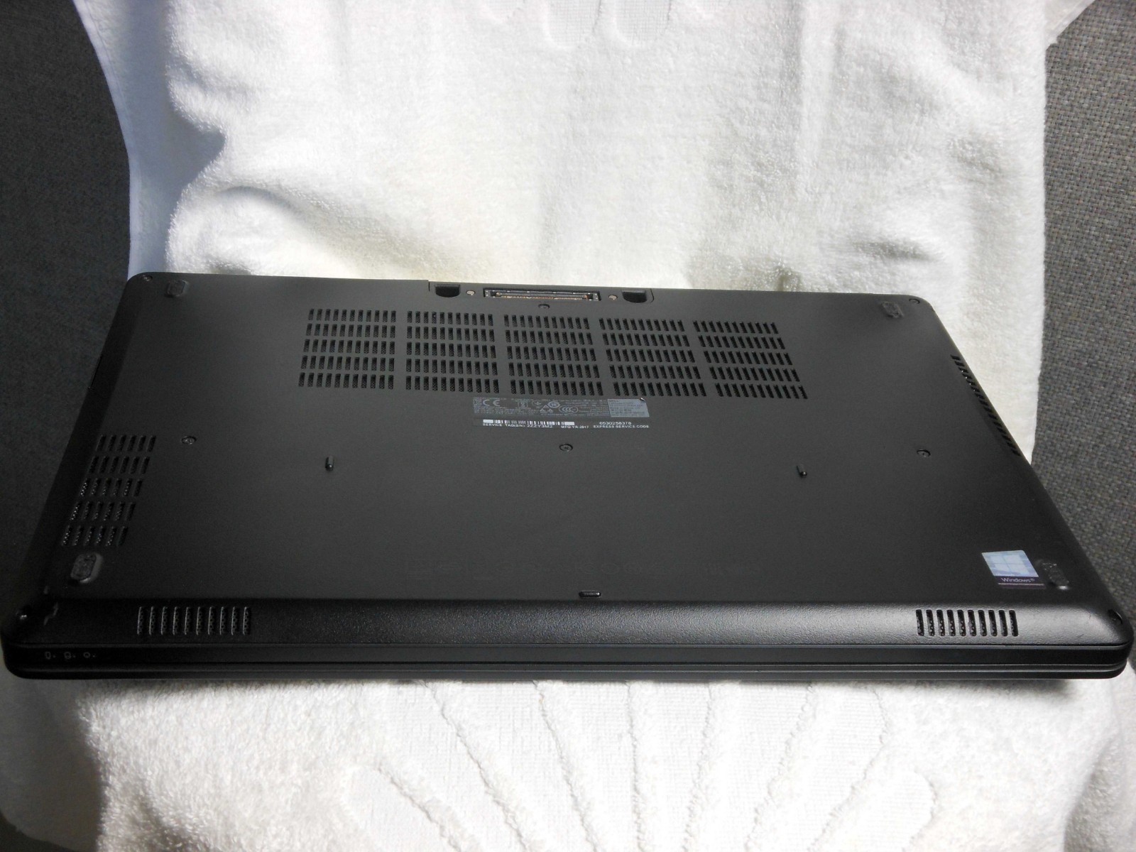 Dell Latitude E5570 15.6″ Laptop Windows 11 Pro with Office 2024