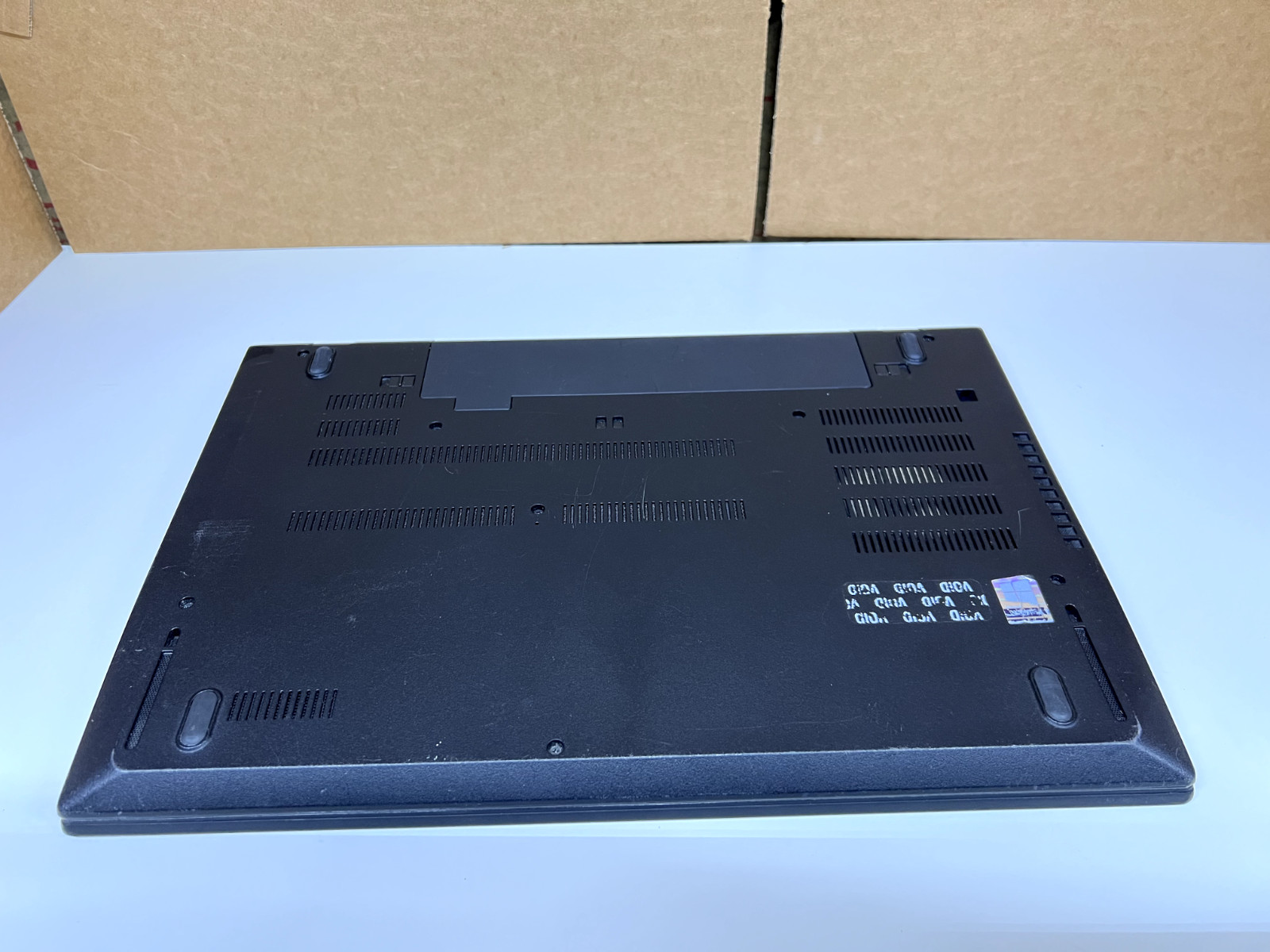 Lenovo ThinkPad Laptop i7-8650U 16GB RAM 476GB SSD Touchscreen Win 10