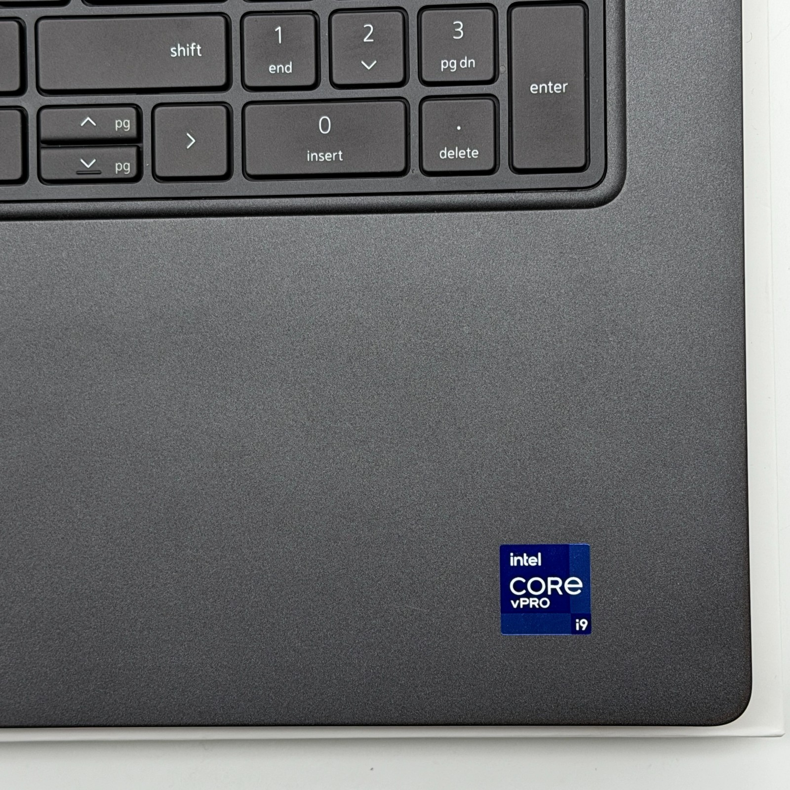 DELL PRECISION 7760 i9-11950H 128GB 2TB RTX A5000 16GB – 100% BATTERY
