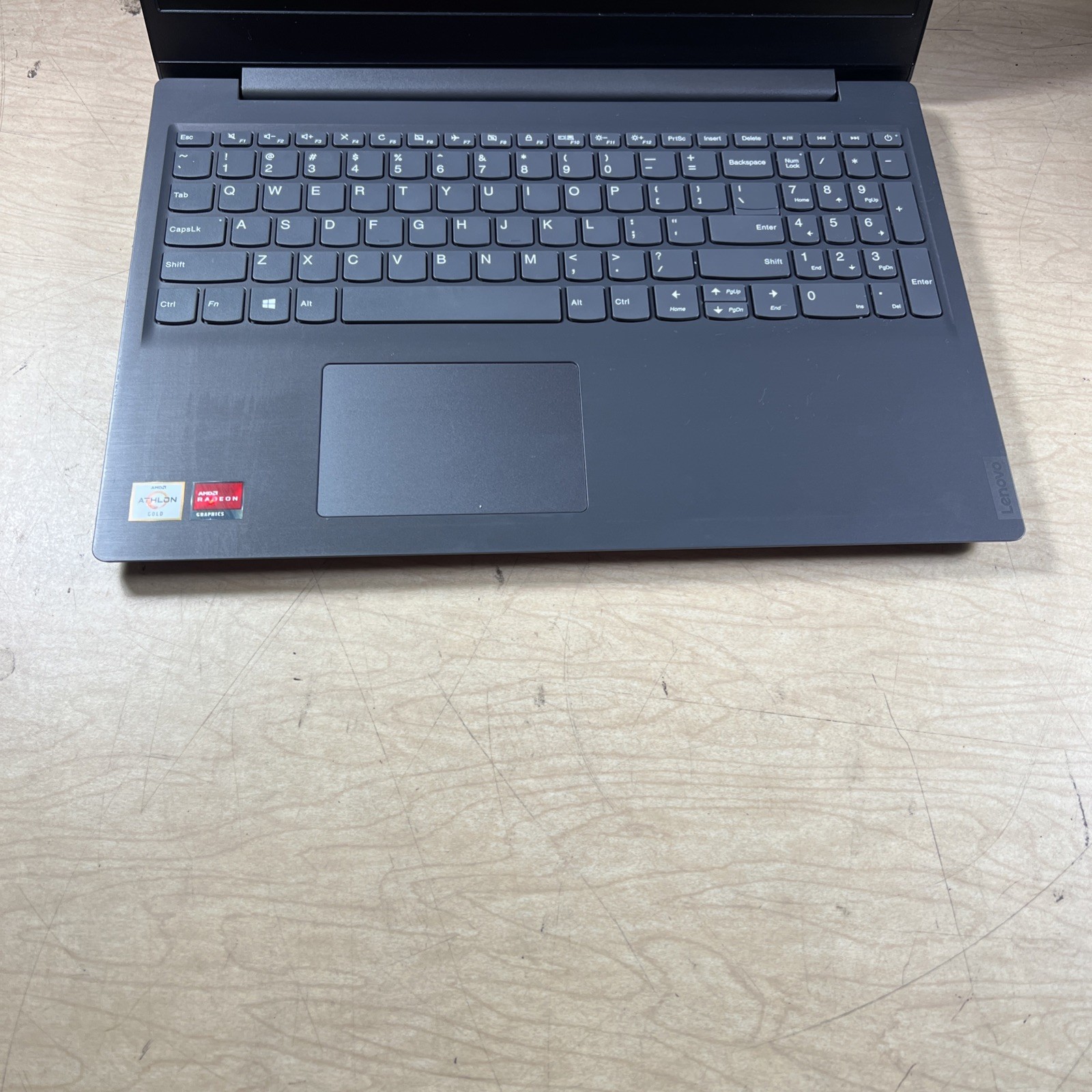 LENOVO V15-ADA AMD ATHLON GOLD 3150U 8GB RAM **NO HD/ NO CADDIE/ NO OS
