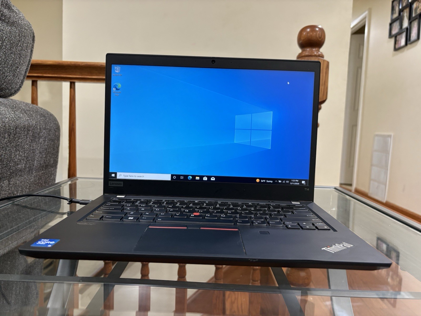 Lenovo ThinkPad T14 Gen 2 14″ Laptop i5-1145G7 16GB 237GB SSD Windows 10 Pro