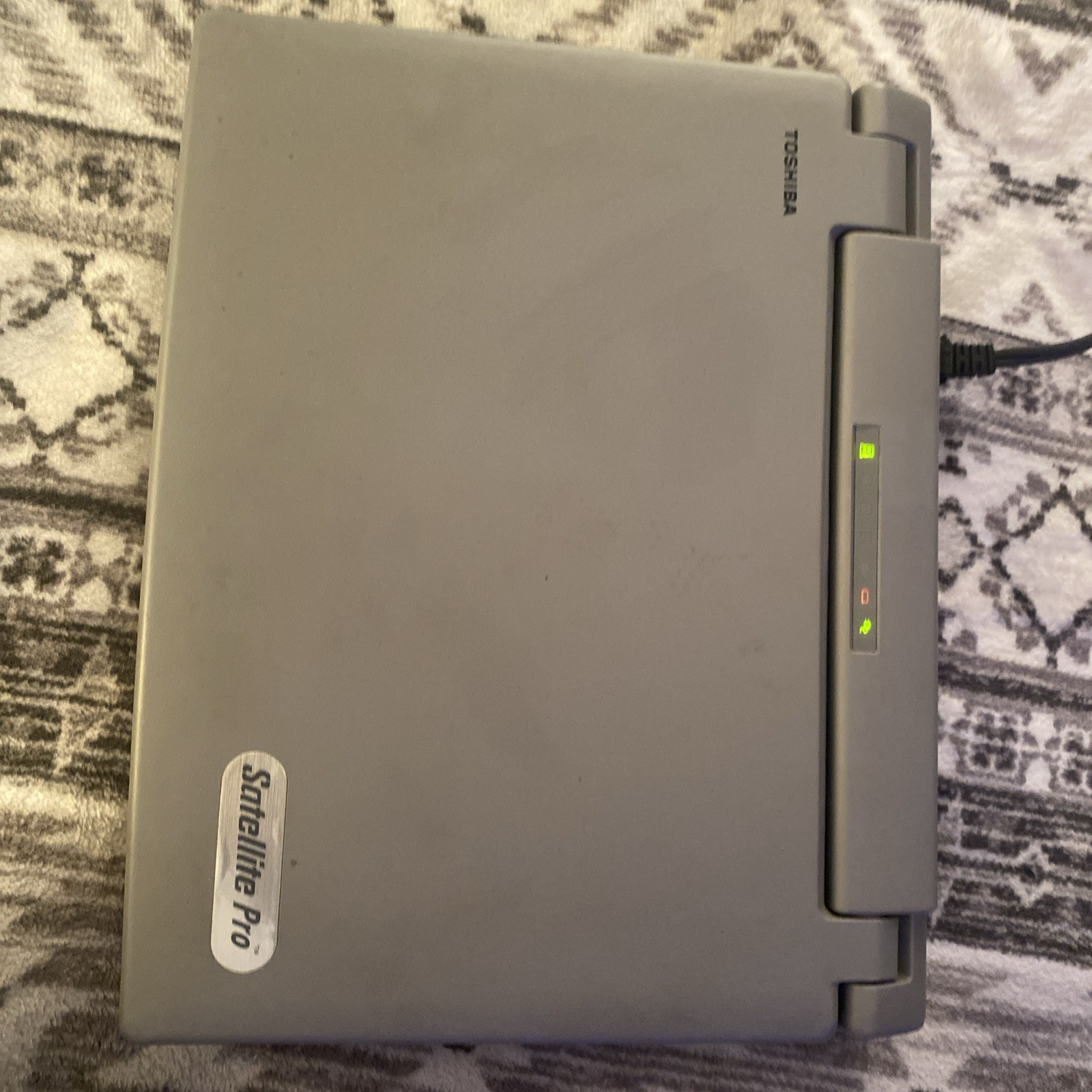 Vintage Toshiba Satellite Pro 430CDT Intel windows 95 + FDD attachment case