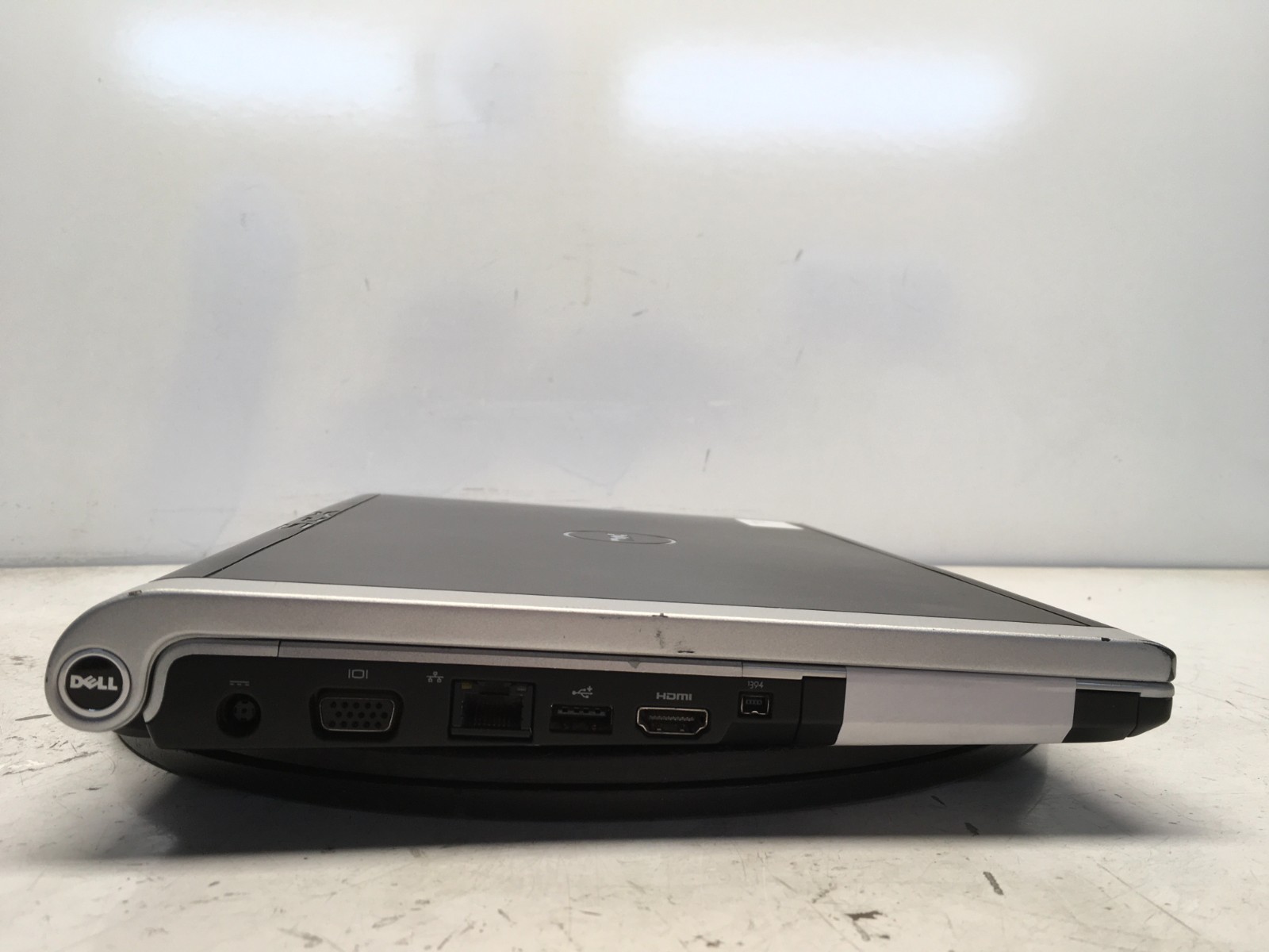 Dell XPS M1330 Intel Core 2 Duo 06FD 1.66GHz 1 GB NO HDD