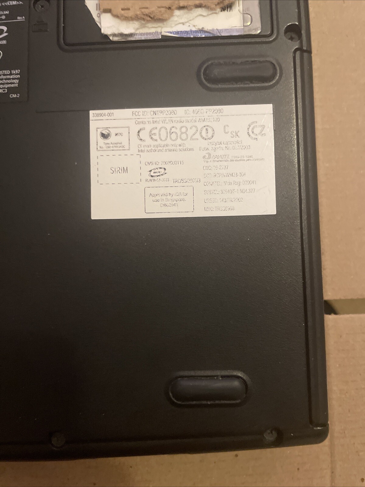Compaq Presario X1000 Laptop Pentium M 1.4 GHz 2GB 160GB XP Sp3