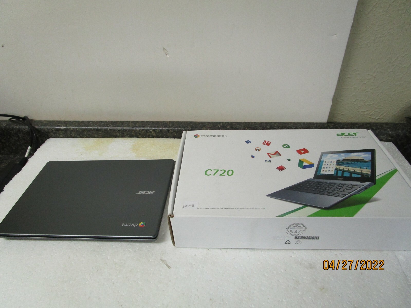 As Is Qty (2) Acer Chromebooks C720 -2848 16GB SSD 2GB BT WiFi – Bad Batteries