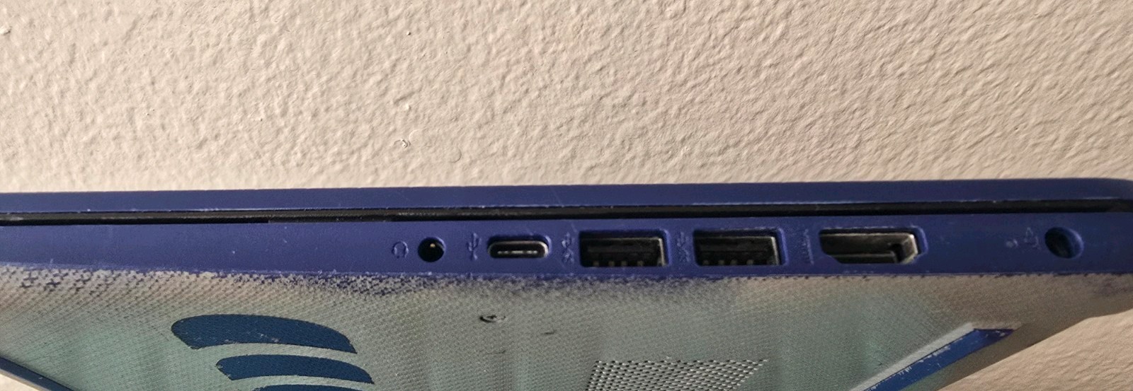 HP laptop 14 fq0xxx AMD 3020e Radeon Touch screen 8gb ram 64 rom