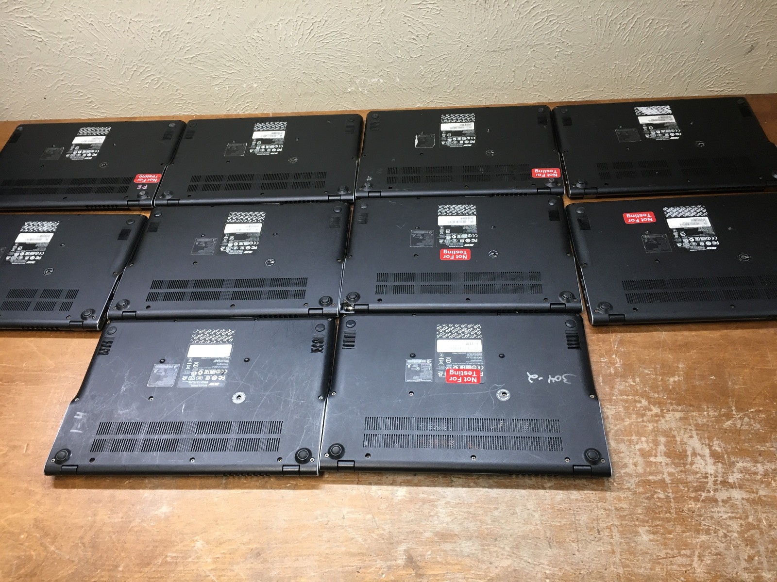 10x – Linux Fedora 41 Acer Laptops 11.6″ Intel 1.40GHz 2955U 2GB DDR3 16GB SSD