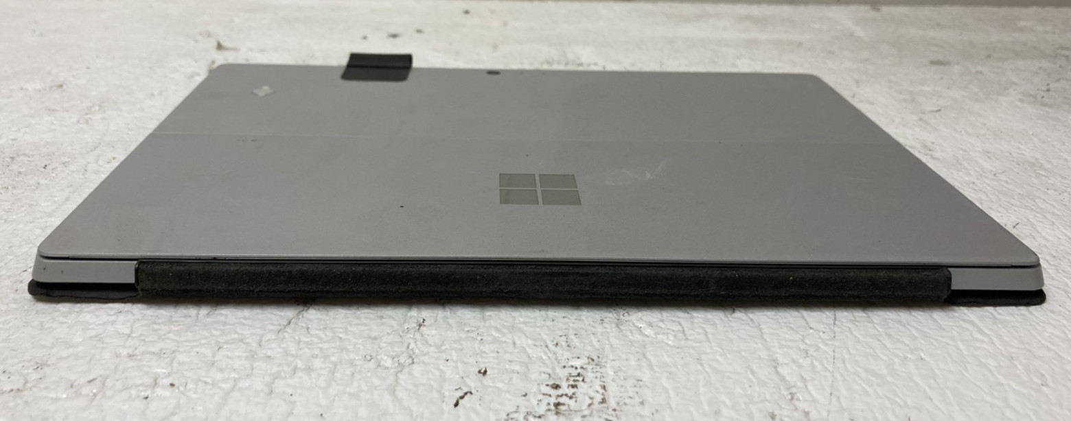Microsoft Surface Pro 4 1724 i5-6300U @2.40GHz 4GB RAM 128GB SSD Win10Pro *READ