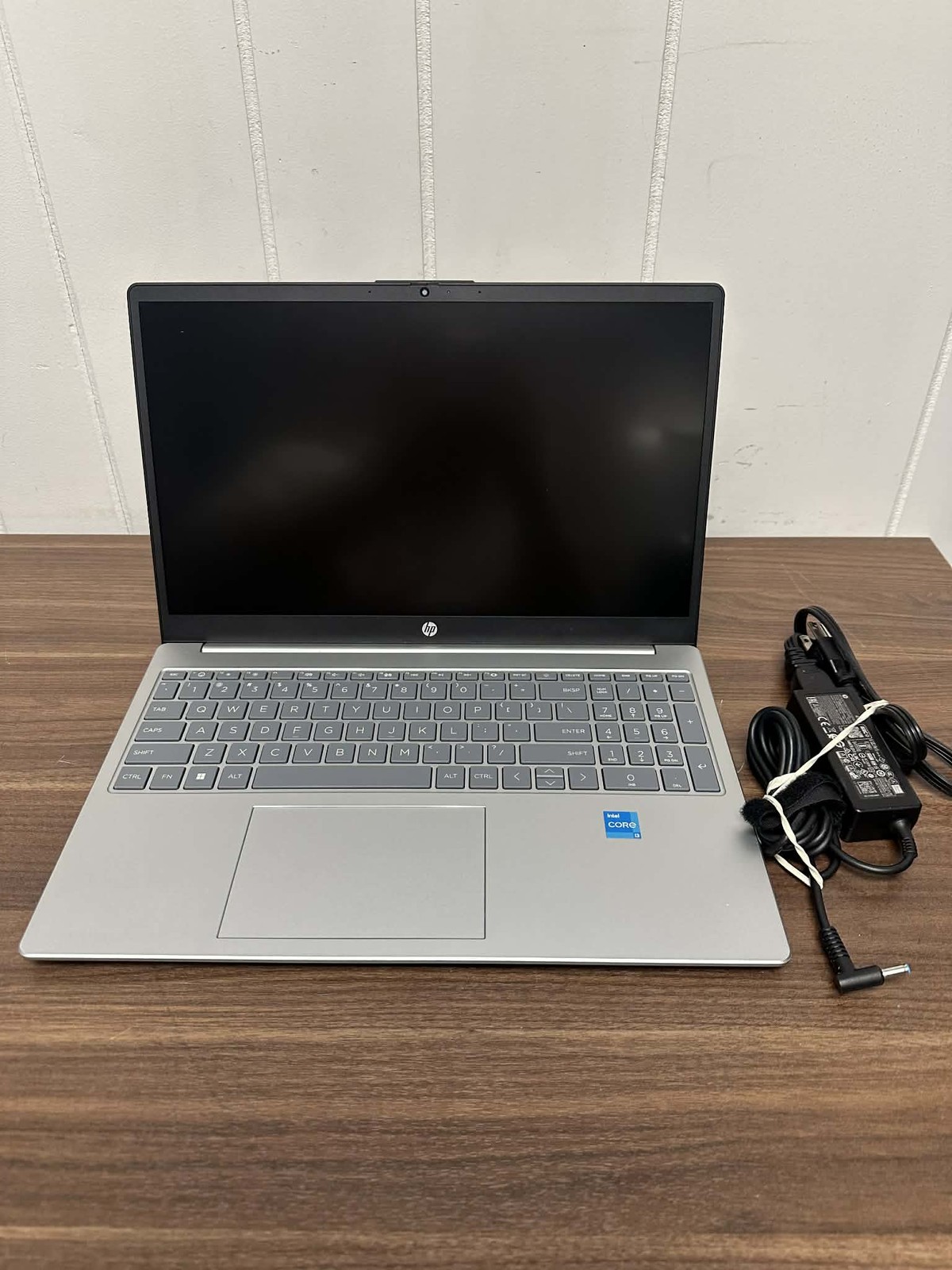 HP 15-FD0055TG 15.6 Inch I3-N305 8GB RAM 256GB SSD Widows 11 Very Good