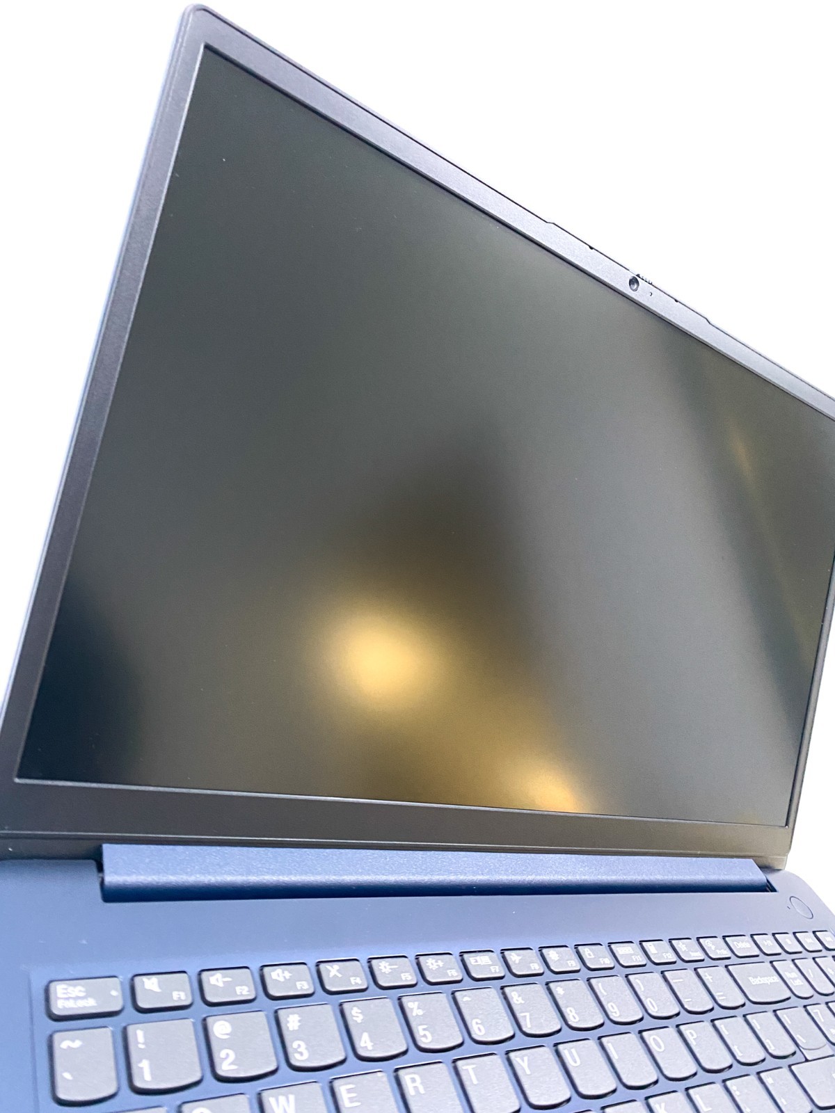 Lenovo Ideapad 1 15IJL7 15.6in Silver N6000 1.1GHz 4GB RAM 128GB SSD UHD CLEAN!!