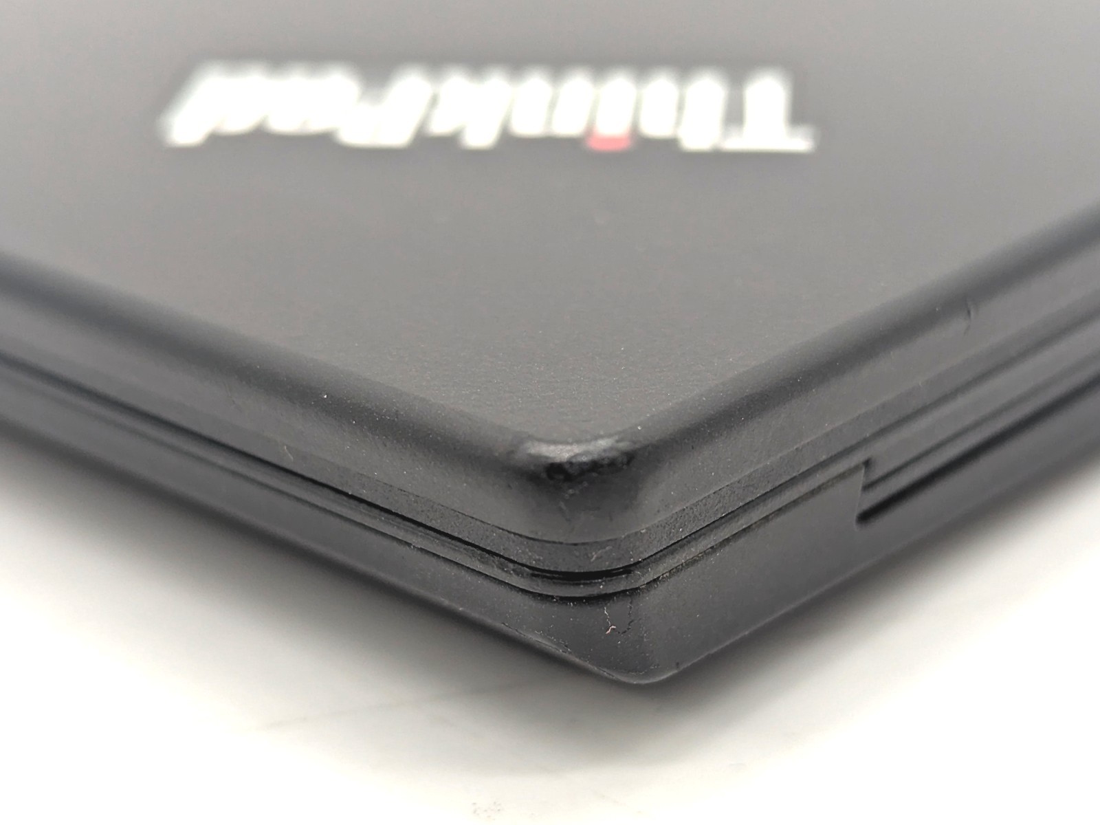Lenovo ThinkPad P14s – Intel Core i7-1165G7 2.8GHz 16GB RAM NVIDIA No OS/AC/SSD