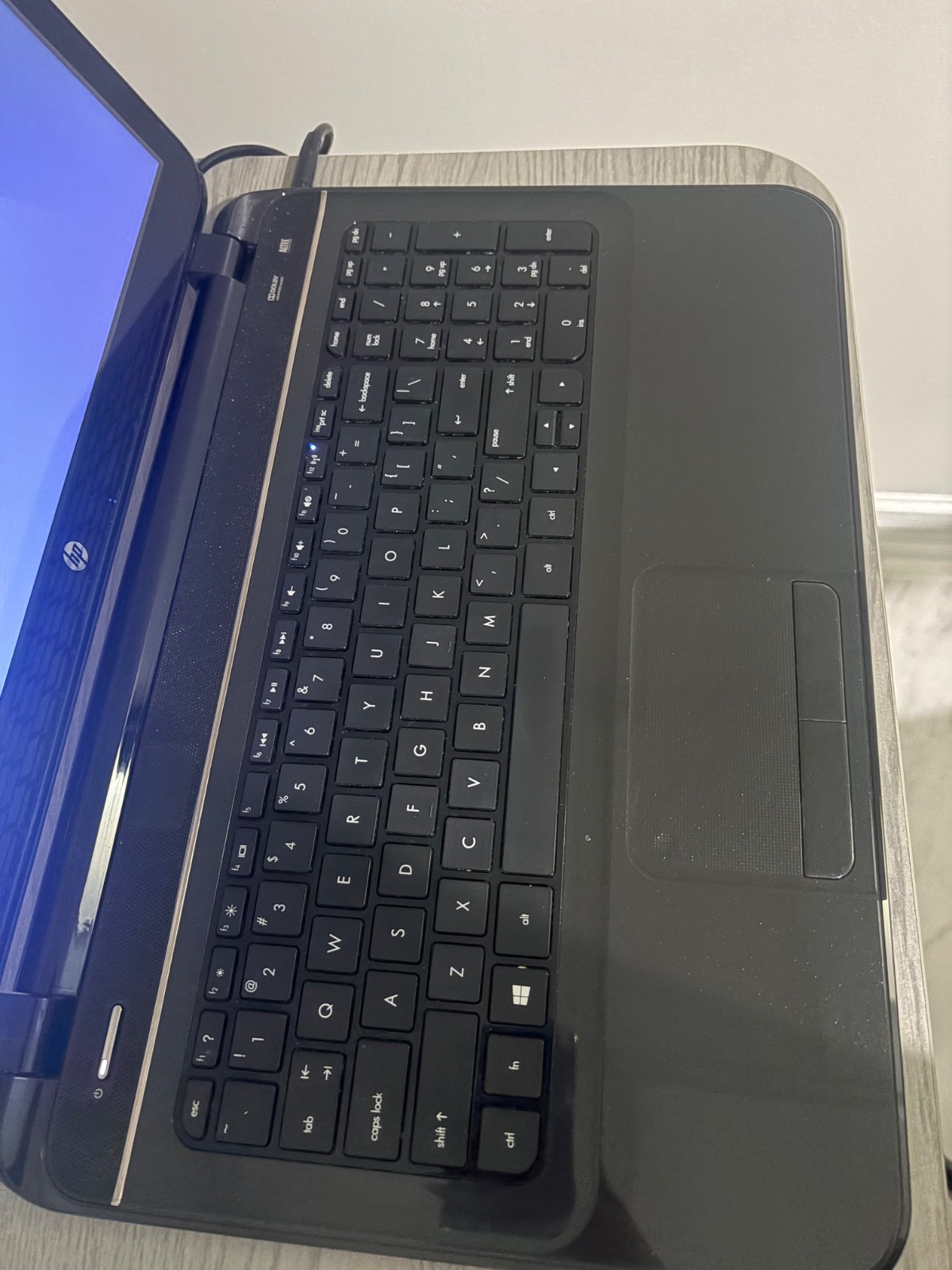 HP Pavilion 15-b129wm Touchscreen Laptop