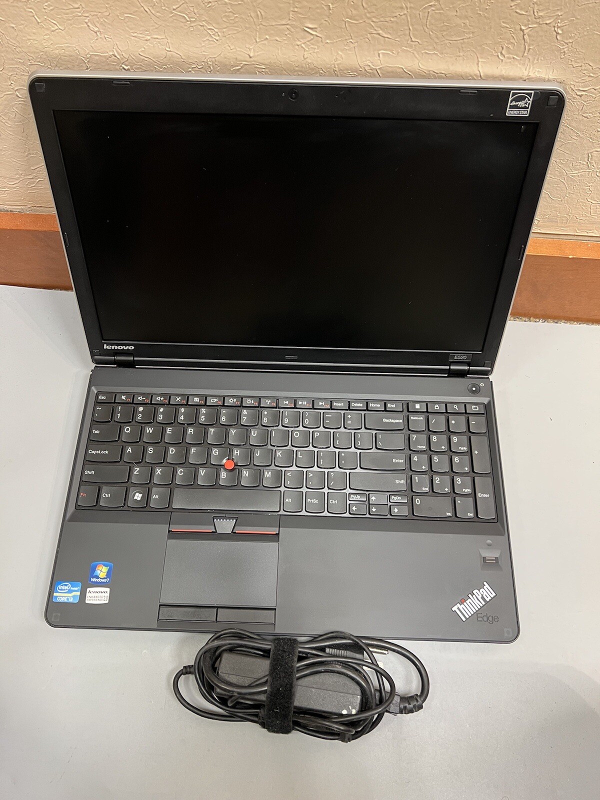 LENOVO THINKPAD EDGE E520 15.6″ Core i3-2350M 4GB RAM 500GB WEBCAM BLUETOOTH