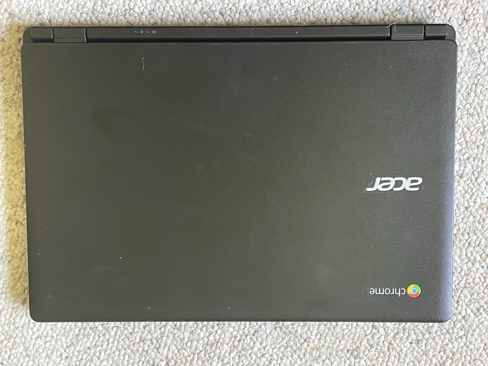 Acer Chromebook C810 (does work but no adapter included)