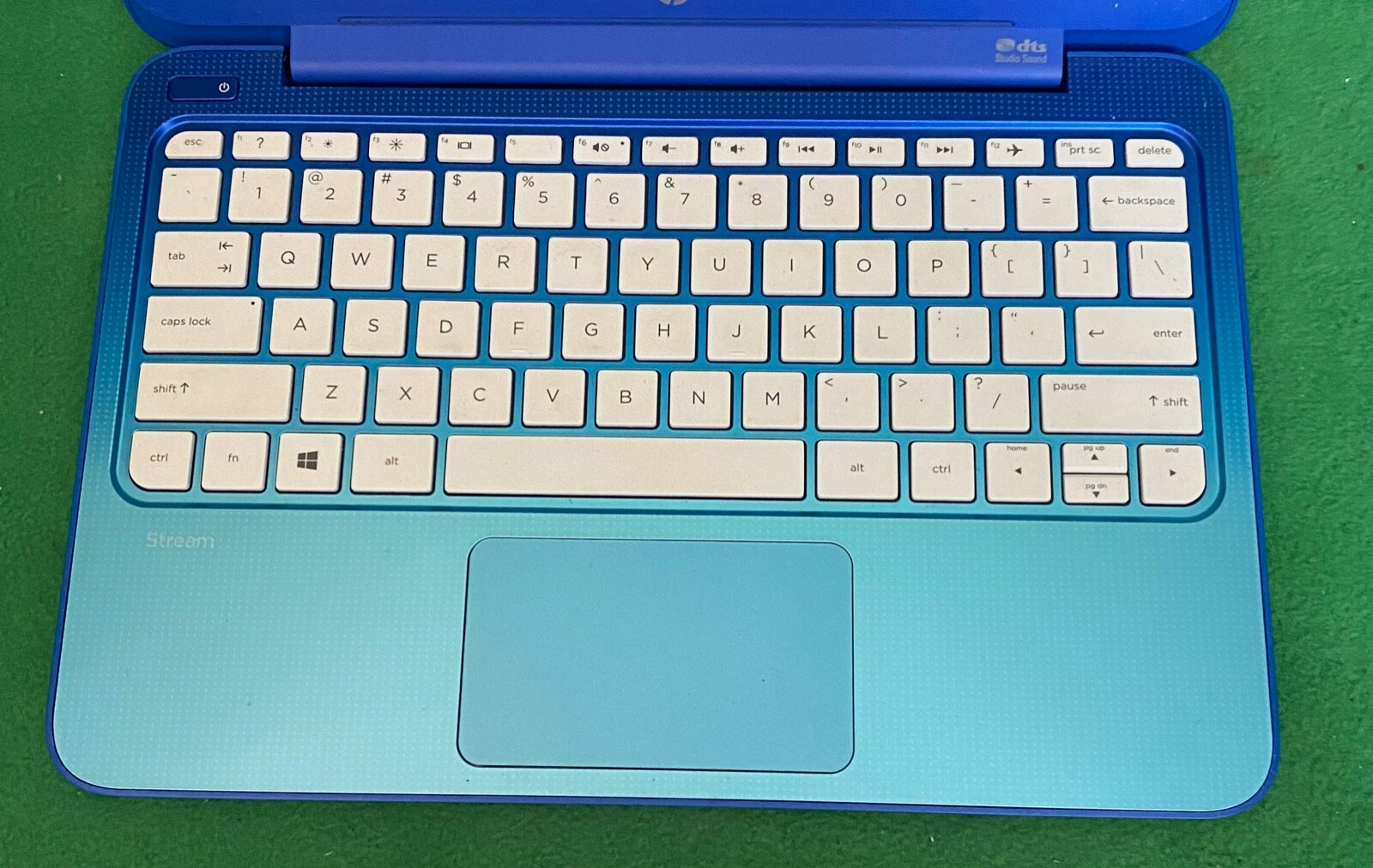 HP Stream Notebook PC 11__Intel Celeron N2840 CPU @ 2.16 GHz__2GB RAM__30GB HDD.
