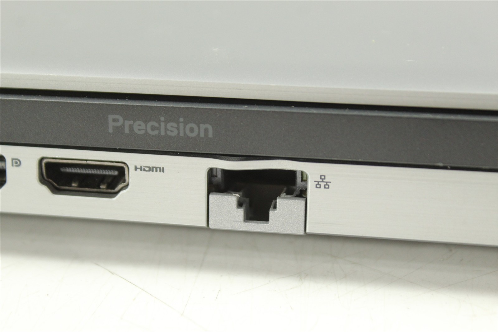 Dell Precision 7750 17.3″ FHD i7-10875H 2.3GHz 512GB SSD 64GB RAM W11P RTX 4000