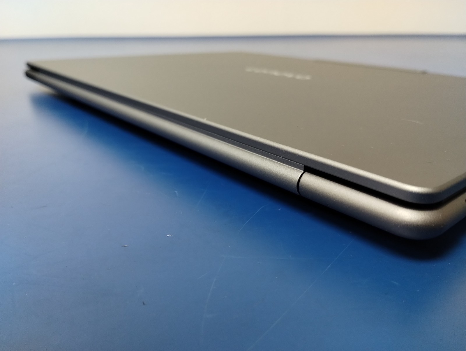 Lenovo Slim 7 14ILL10, Intel Core Ultra 7 258V, 2.20 GHz, 32 GB RAM, 1 TB NVMe