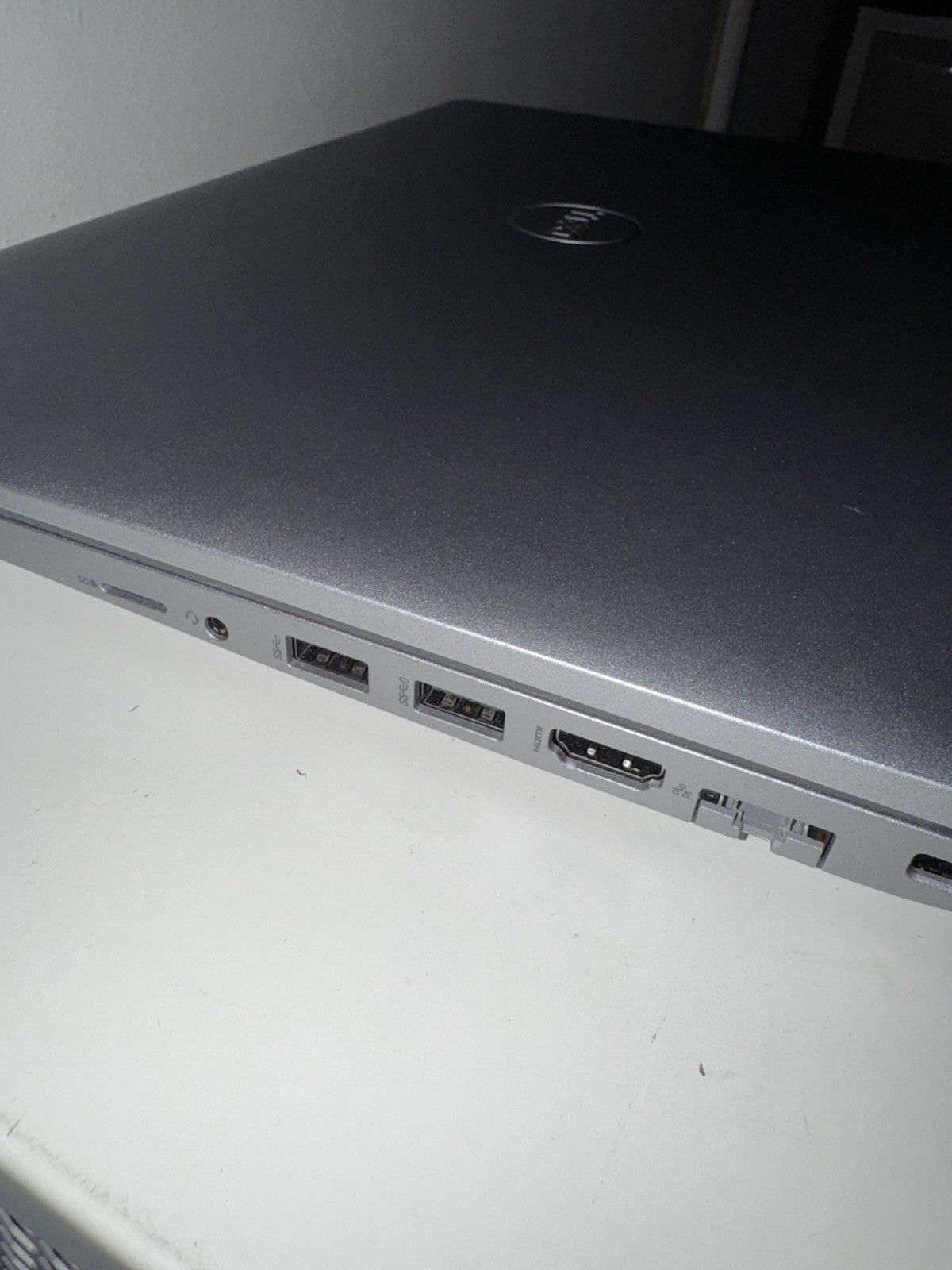 Dell Precision 3560 i7-1185G7 3ghz 32GB Ram 256GB SSD NVME 15.6″ Win11 GW7JKL3