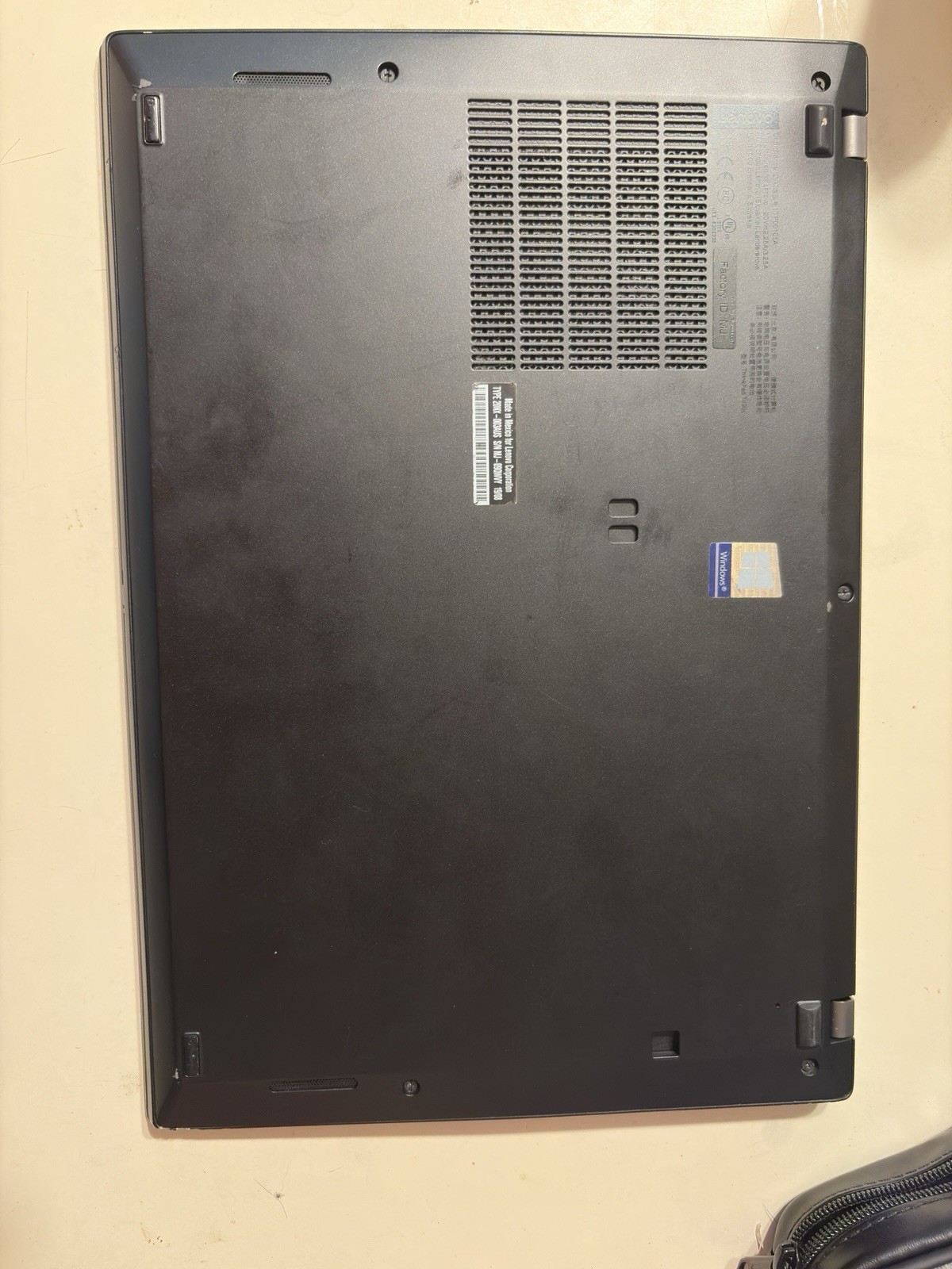 Lenovo ThinkPad T490s 14in i5 8th Gen 8GB 256GB SSD