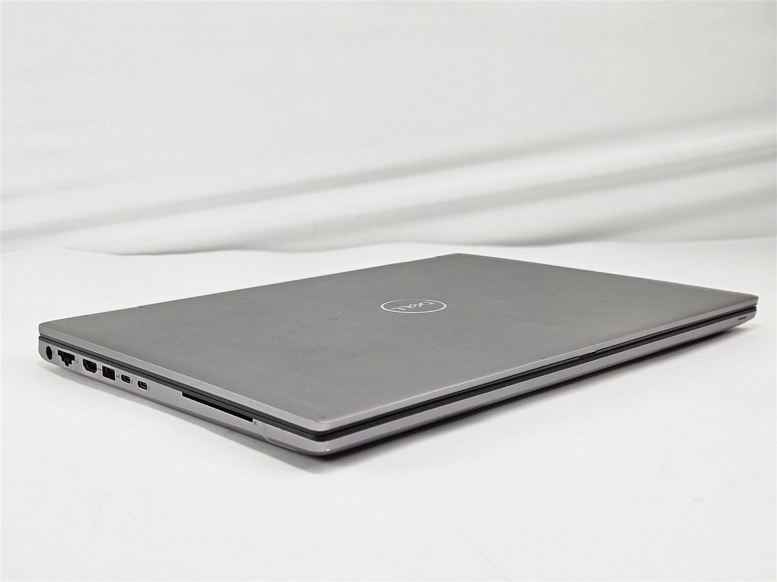 Dell Precision 7670 i9-12950HX 64GB 2TB SSD 16″ Mobile Workstation RTX A2000
