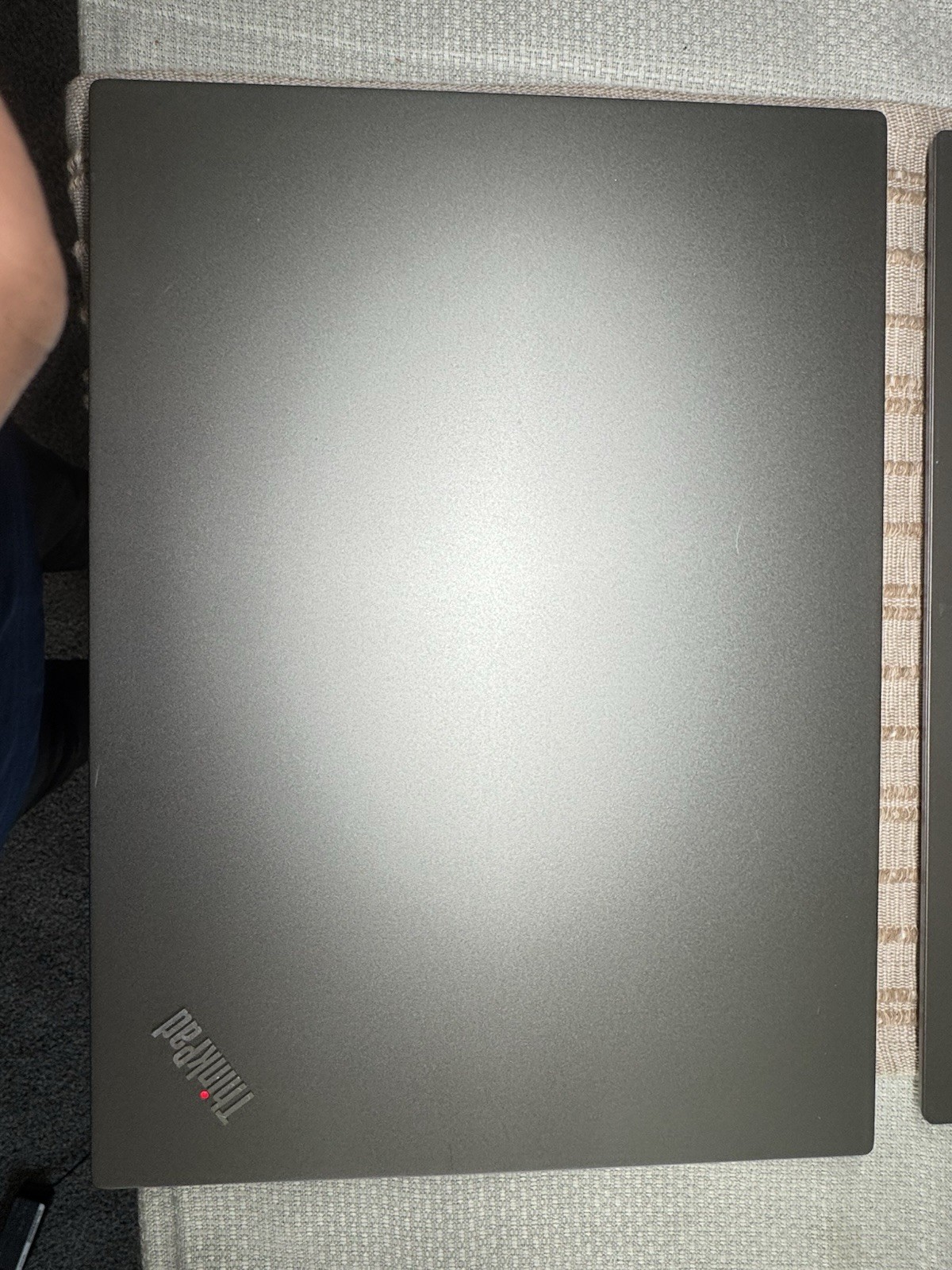 Lenovo ThinkPad E490 – i7-8565U @ 1.80 GHz 8GB 256GB SSD Windows 10