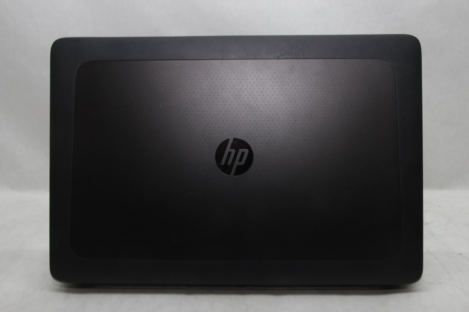 HP ZBook 17 G3 17″ Laptop i7-6700HQ 8 GB RAM 256 GB SSD Win 11 No Charger