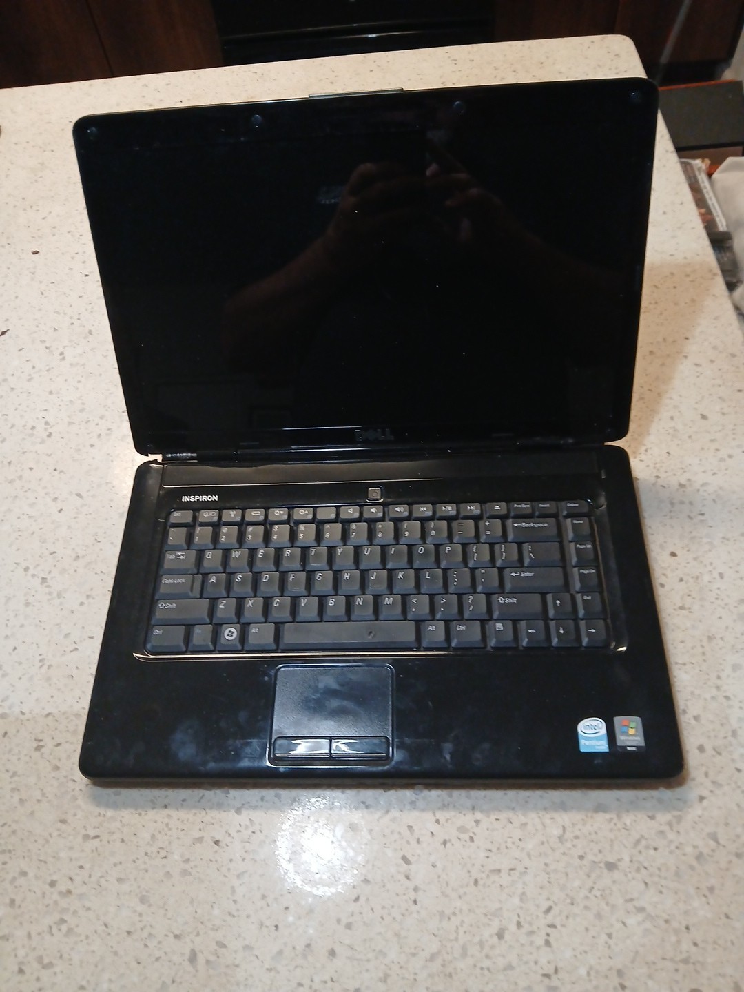 DELL Inspiron 1545, 2009 PP41L 15.6″ Pentium Dual Core 250gb 2gb Parts Repair
