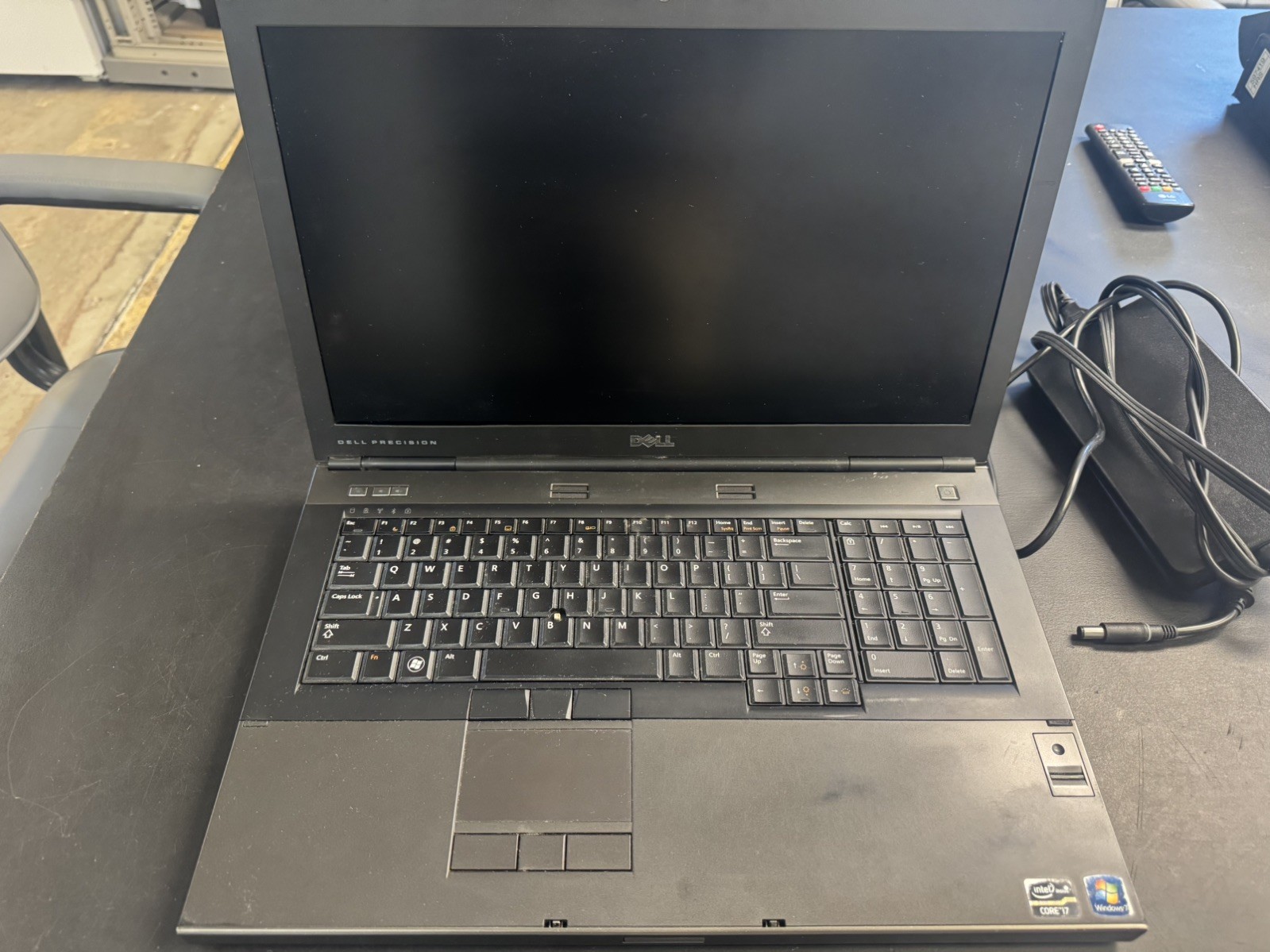 DELL PRECISION M6600 i7-2820QM@2.30GHz 16GB RAM 240GB SSD WIN-10P W/CHARGER