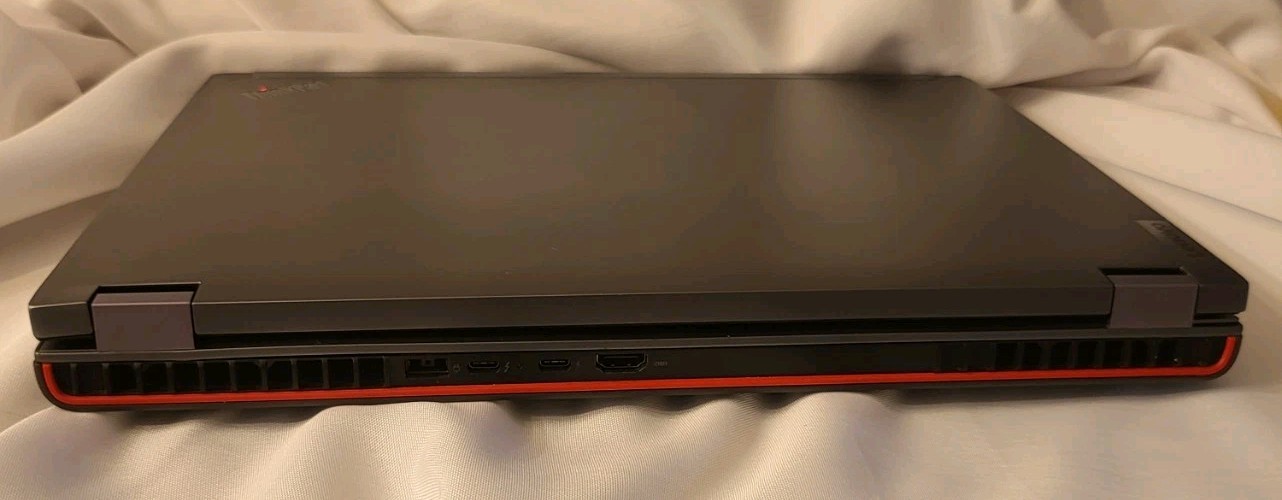 Lenovo ThinkPad P16 12th Gen i7-12850HX 24xCPU@2.1GHz 32GB RAM 512GB SSD 070202