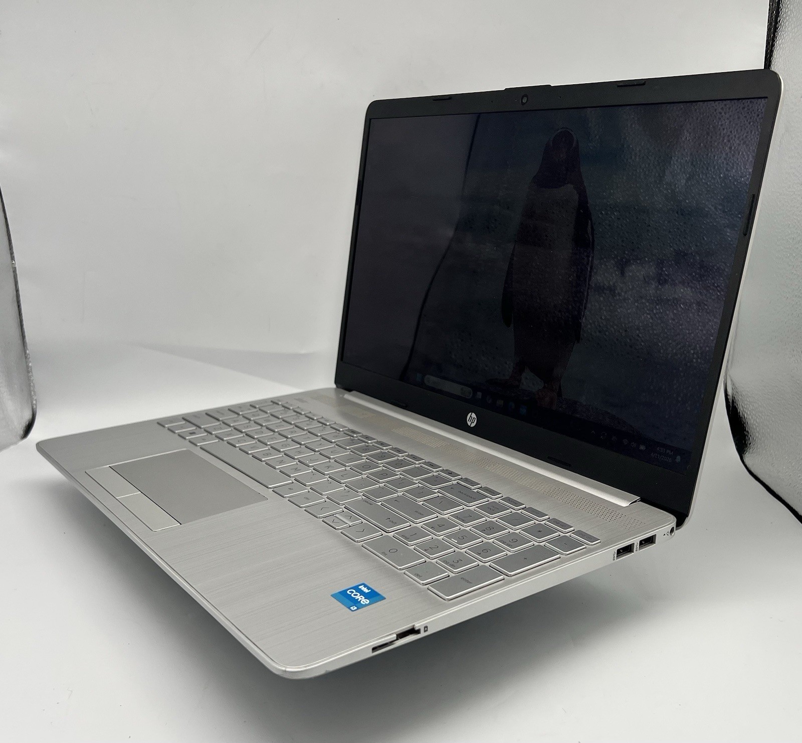 HP 15” Touchscreen Laptop Intel Core i5-1135G7 2.40GHz 8GB 1TB HDD 15-DW3015CL