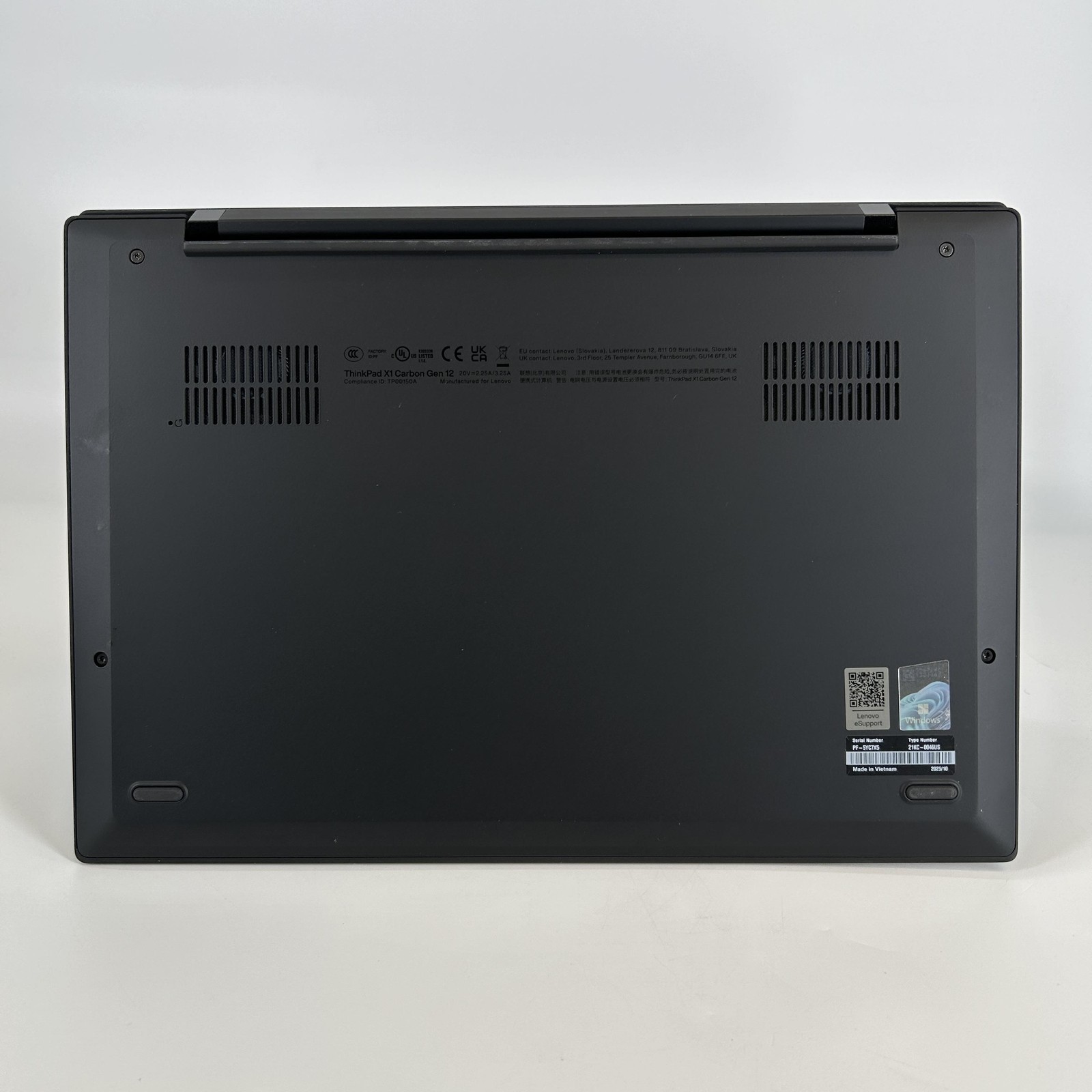 Lenovo ThinkPad X1 Carbon Gen 12 14 FHD+ 1.7 GHz Ultra 7 155U 32GB 512GB SSD