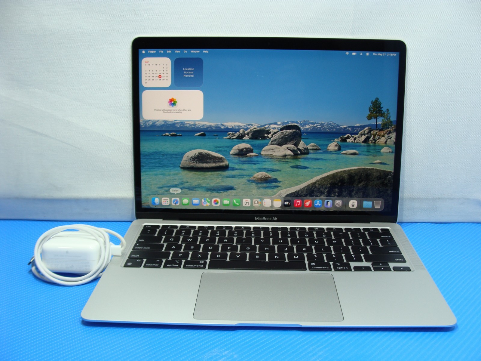 Apple MacBook Air A2337 13.3″ M1 (2020) 8CPU/7GPU 8GB 256GB OS TAHOE +Charger