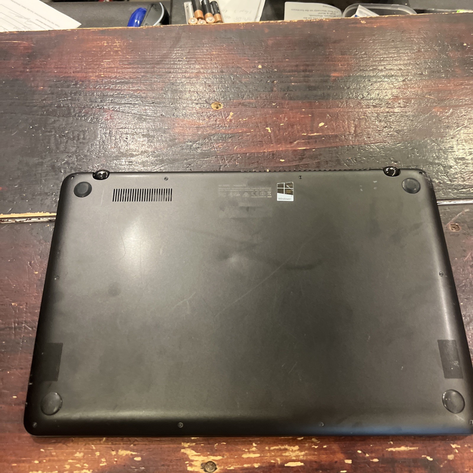 ASUS Q524UQK 15.6″ Intel Core i7 7th Gen., 2.7 GHz, 12 GB RAM, 480GB SSD) Laptop