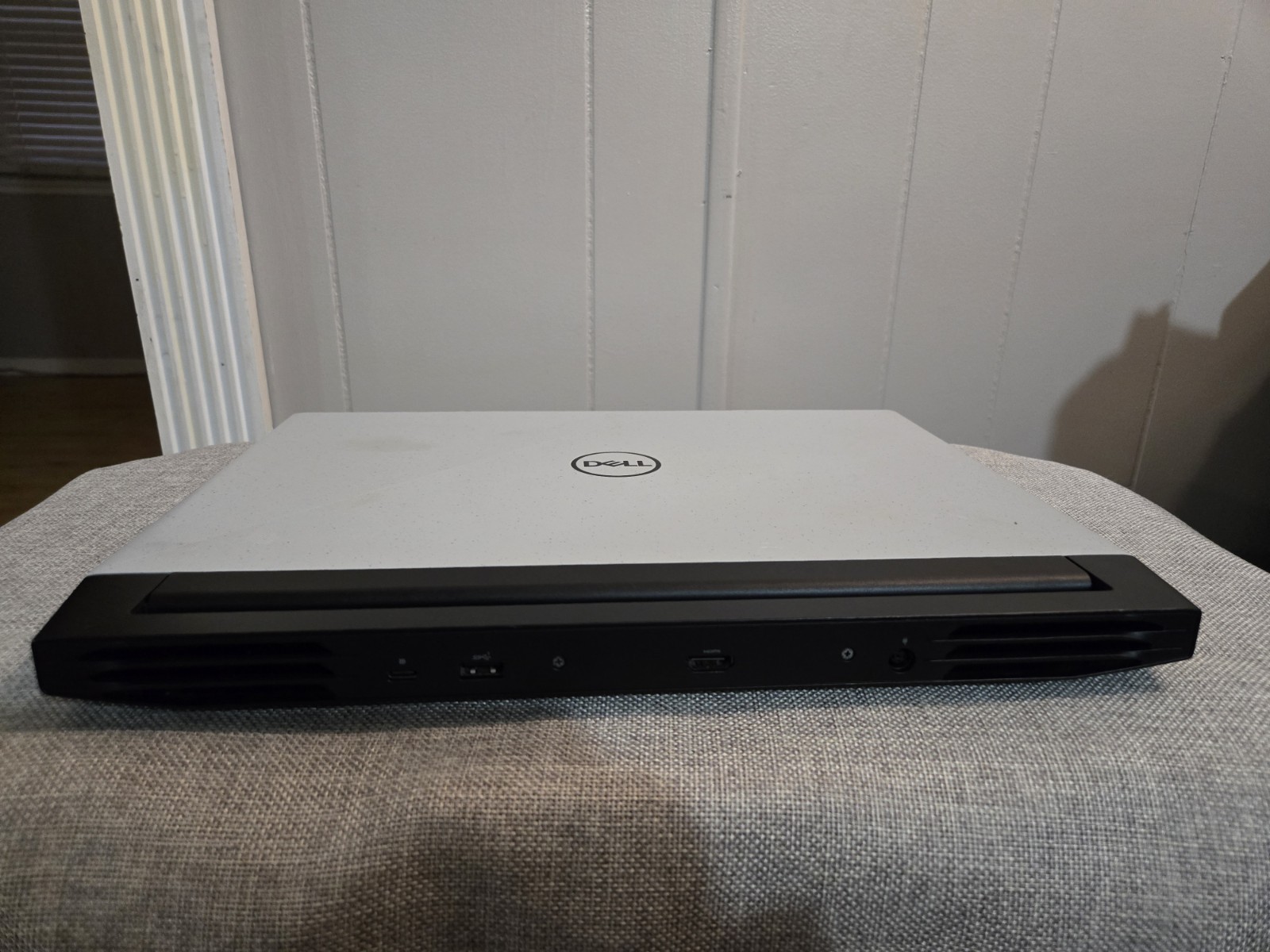 Dell G Series 15.6in Gaming Laptop Ryzen 5 6000 8GB SSD RTX Gray
