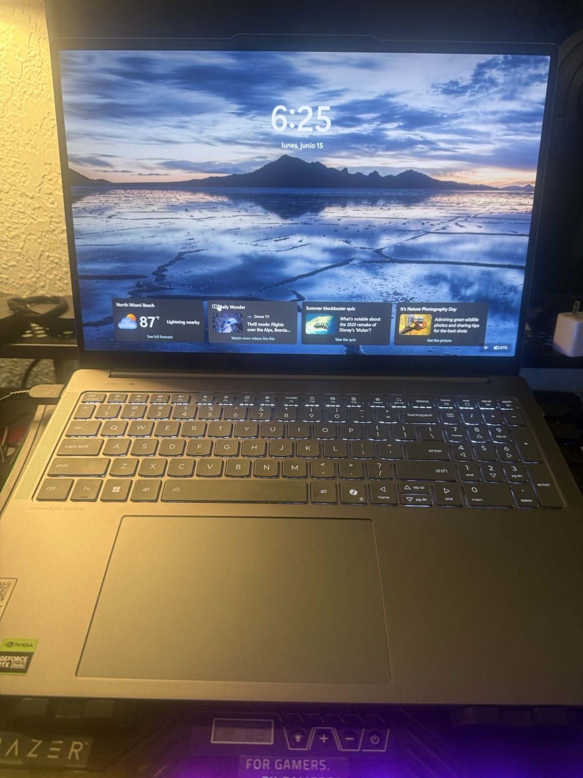 Lenovo Yoga Pro 9 16IAH10 16″ Ultra 9 285H 32GB 1TB RTX 5050 W11