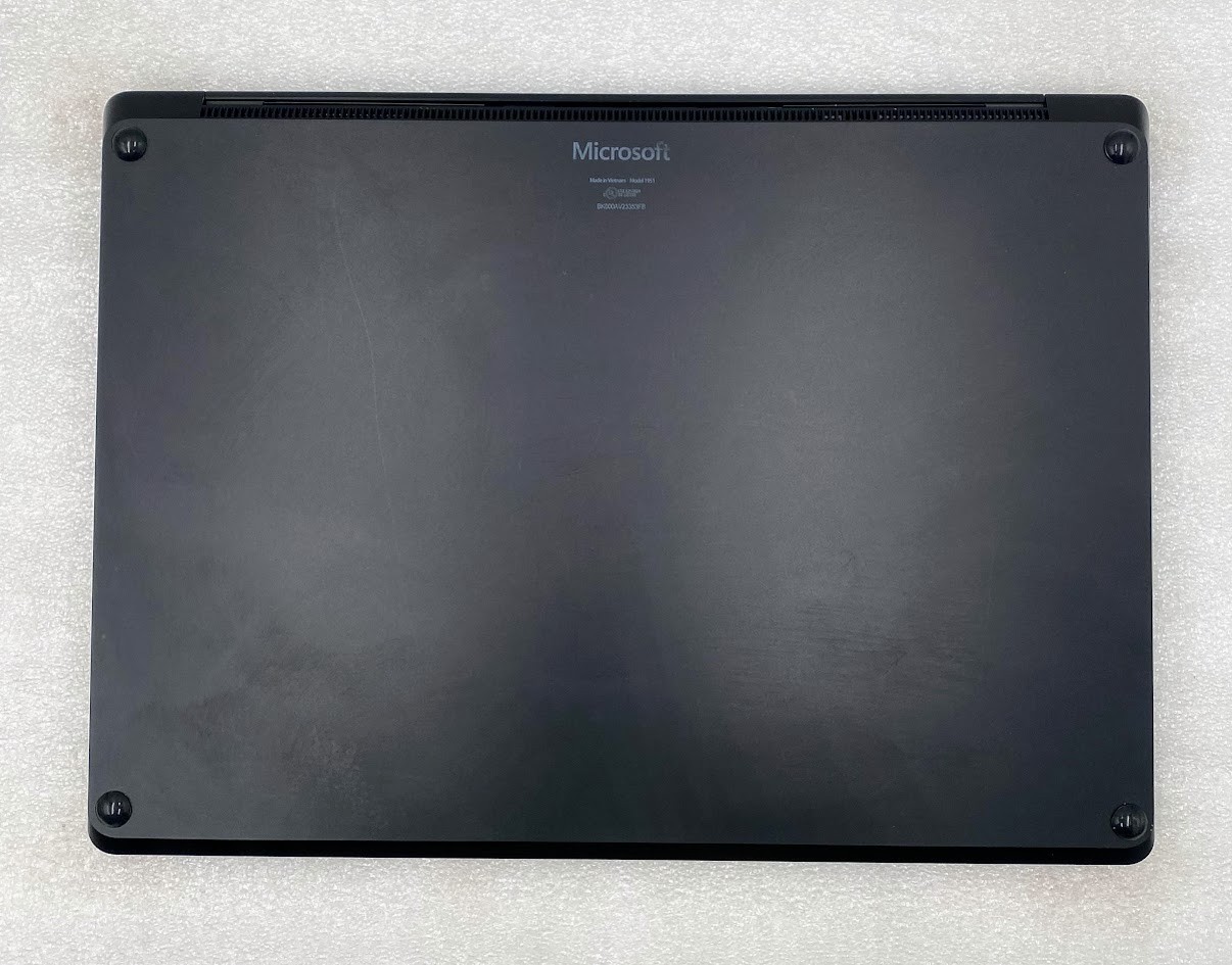 Microsoft Surface Laptop 5- 256GB SSD, 16GB DDR5 RAM, i7-1265U CPU, Win 11 Pro