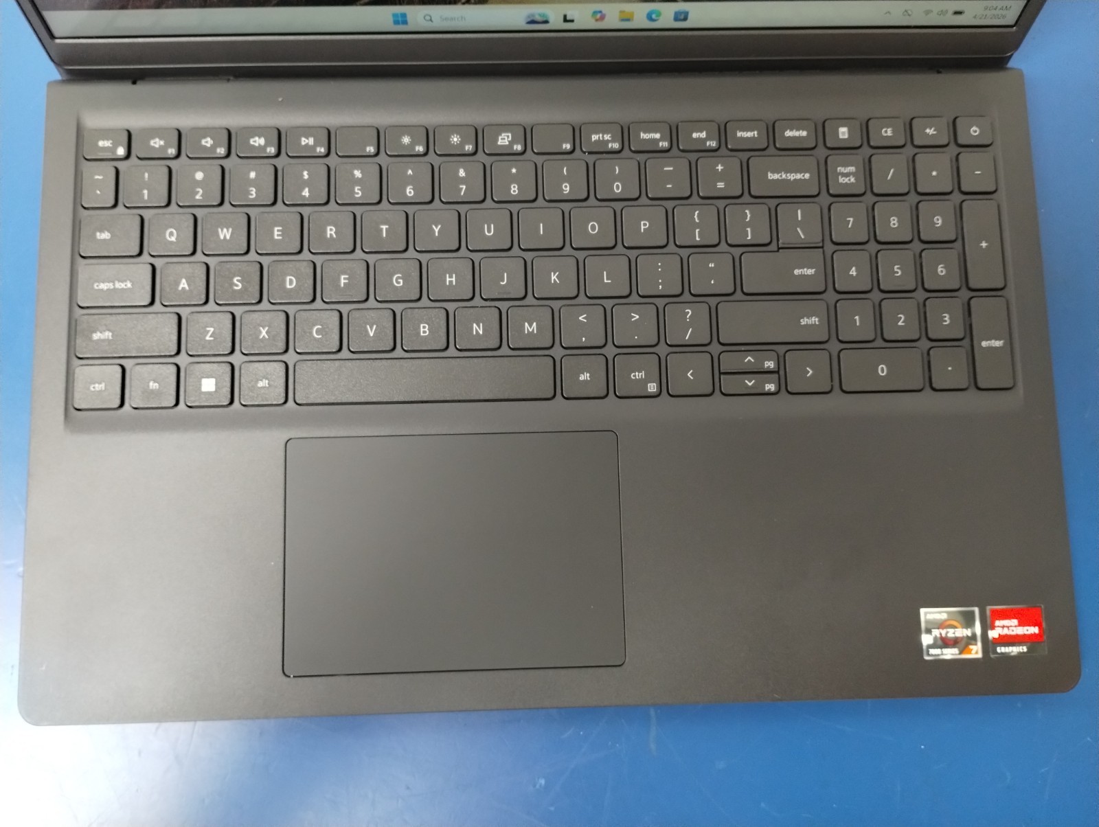 DELL 15 DC15255 G8MK9, AMD Ryzen 7 7730U, 2.00 GHz,, 16 GB RAM,, 512 GB NVMe SSD
