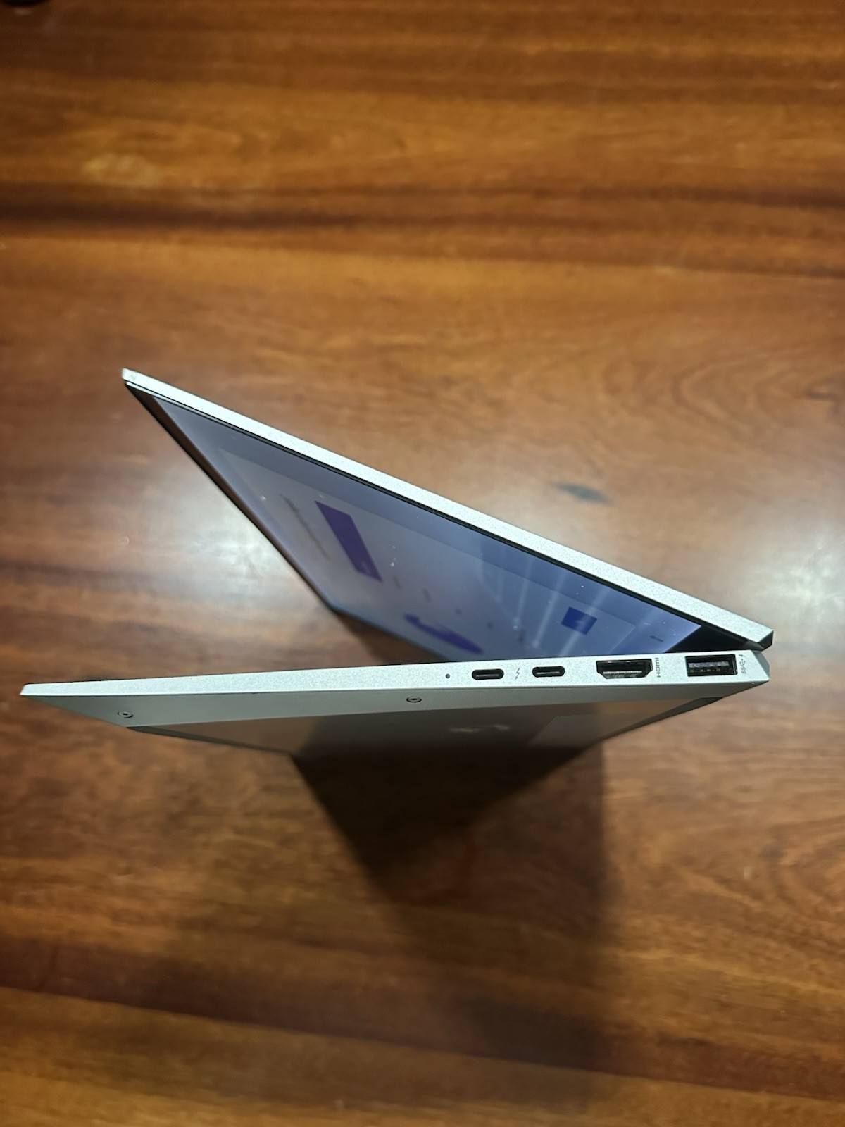 HP EliteBook X360 1040 G7 Touchscreen Laptop I7-1185G7, 16GB RAM, 256GB SSD, W11