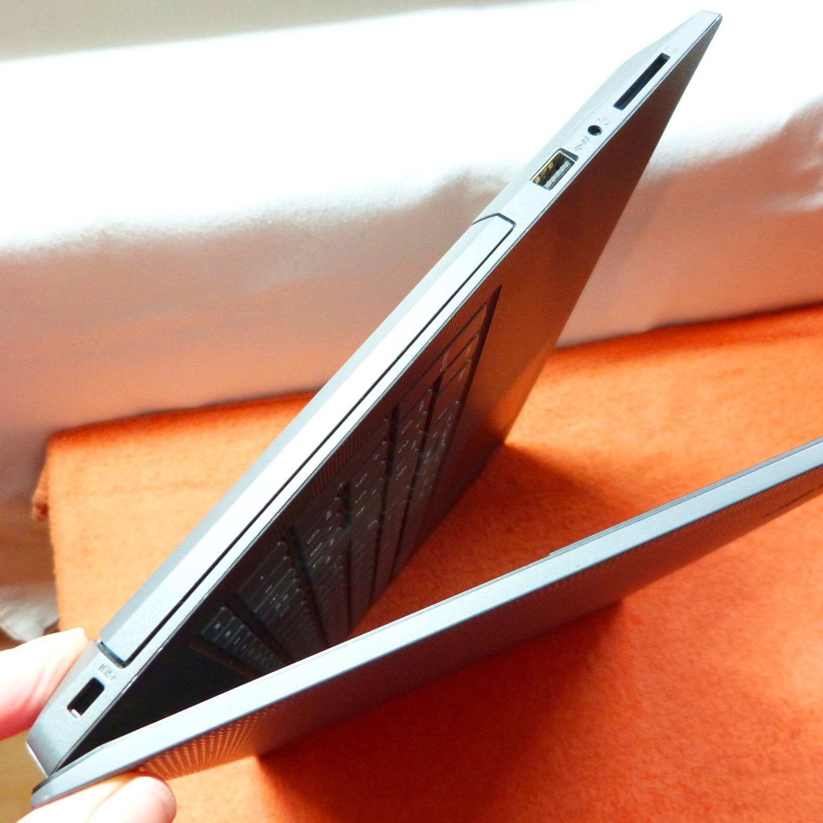 Lenovo V130 15 inch Ultrabook 180 degrees l 500GB SSD I Windows 11 l 20GB…