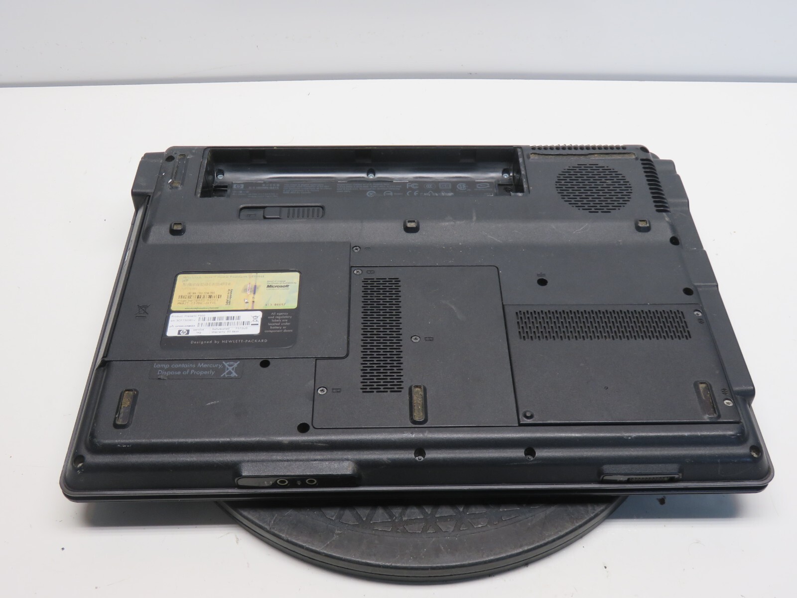 Compaq Presario F500 AMD Athlon 64 X2 TK-53 1.7 GHz 1GB NO HDD No Batt