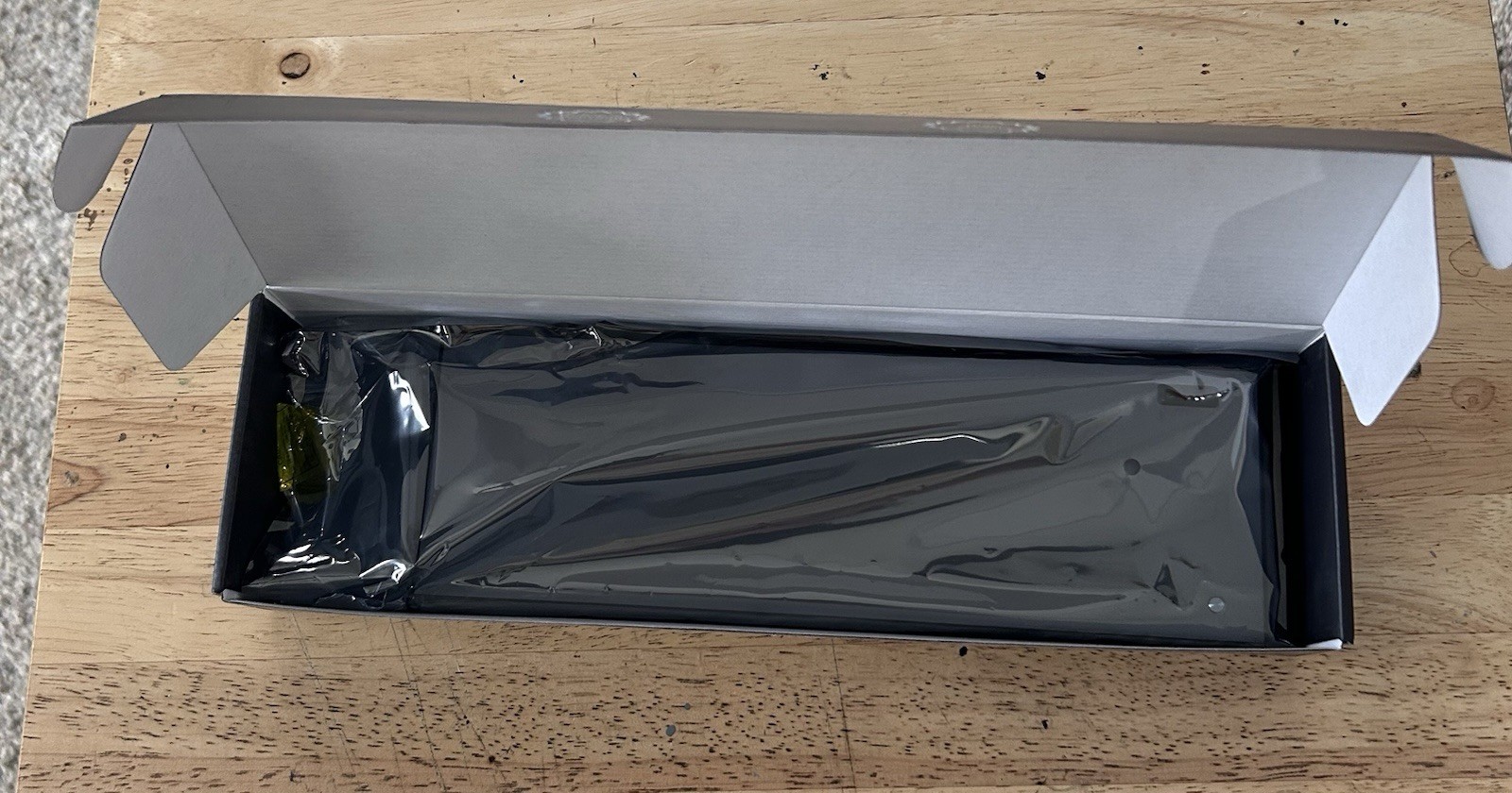 Dell Precision M6400 17″ Laptop Core 2 Duo cpu T9400 2.53 ghz w Charger