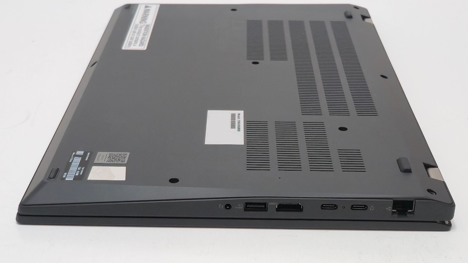 Lenovo ThinkPad P16s Gen 2 Ryzen 7 Pro 2TB SSD 64 GB RAM Radeon 780M 4GB Touch