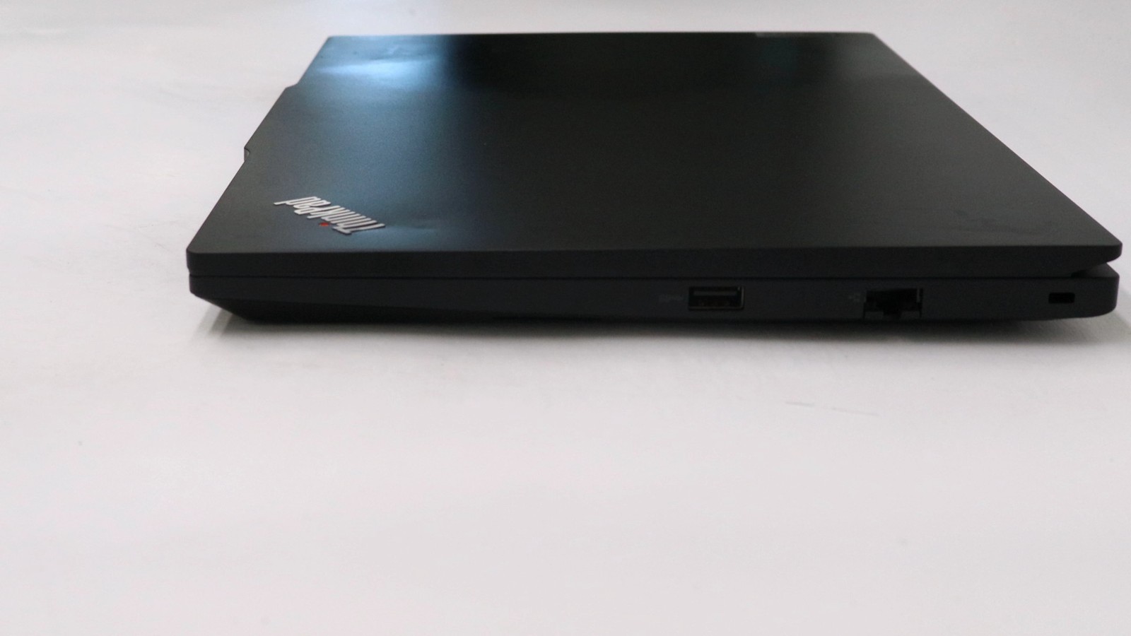Lenovo ThinkPad E14 Gen 5 14″ RYZEN 5 7530U 16GB 256GB – Fair READ DESC