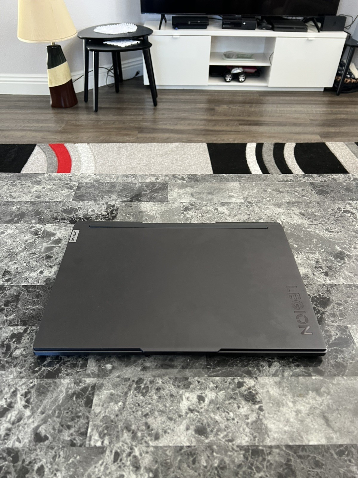 Lenovo Legion Slim 7 Gen 7 AMD Advantage Gaming Laptop – 16GB DDR5 RAM 1tb SSD