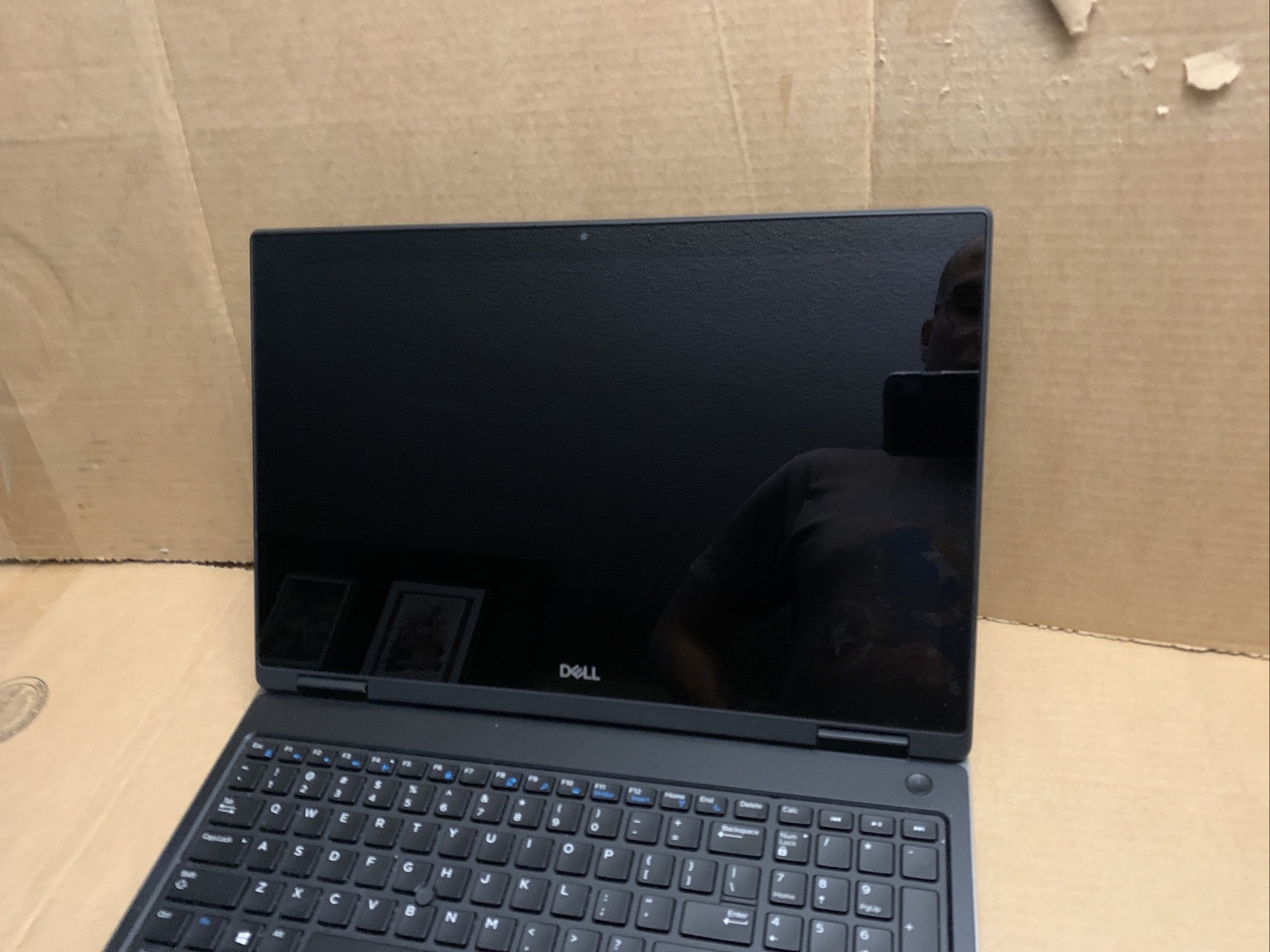 Dell Precision 7530 i9-8950HK 64GB 1TB SSD P3200 6GB 15.6″ W 10 Pro Touch CLEAN