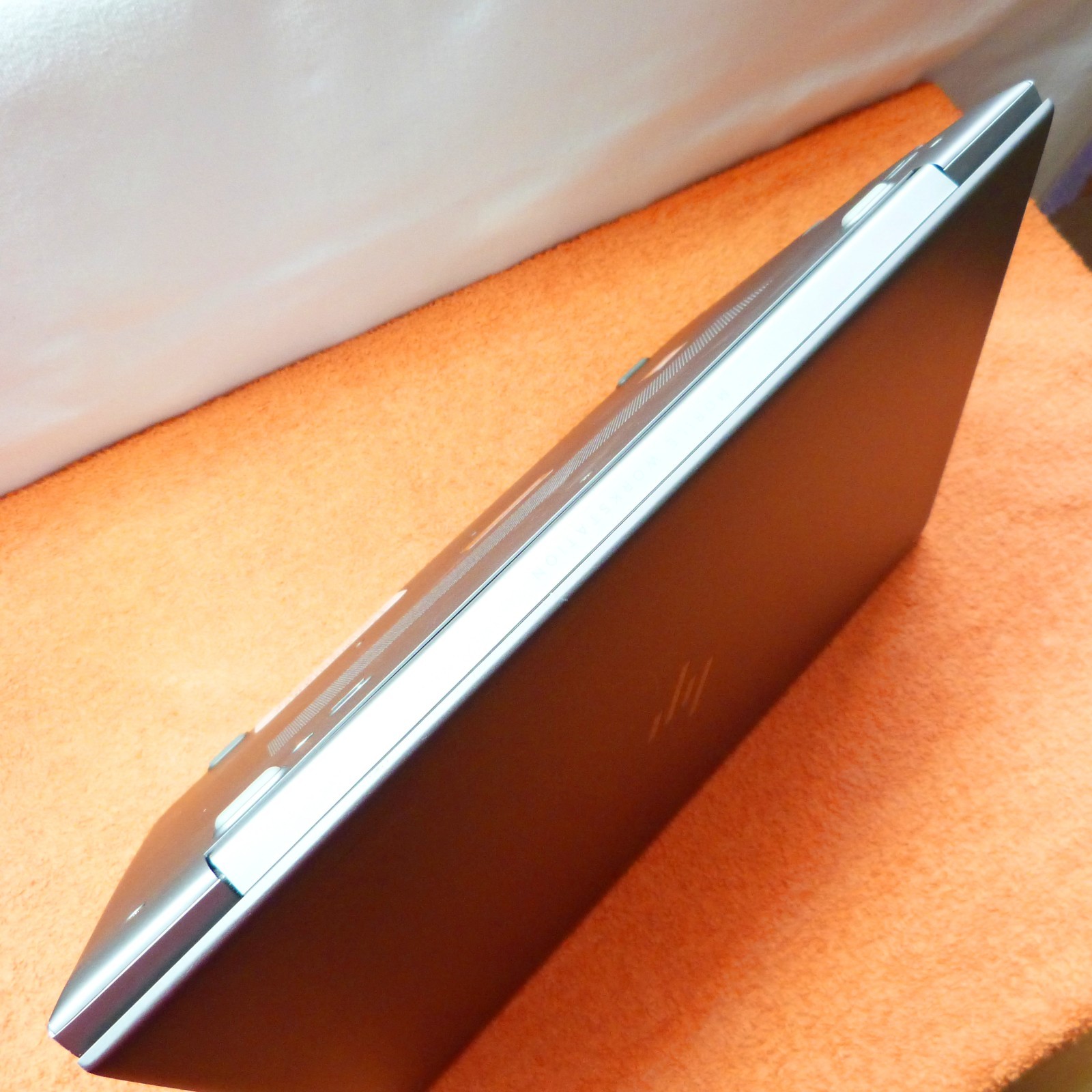HP ZBook 14u G6 ELITE WORKSTATION l 32GB RAM l 2TB SSD Windows 11 PRO AMD WX3200