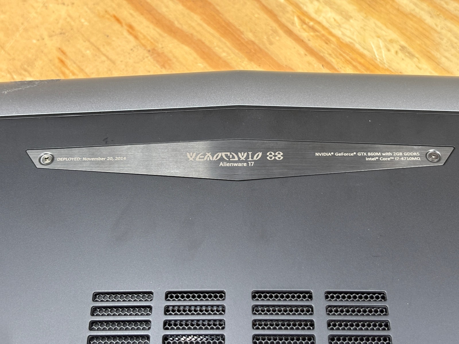 Alienware 17 R1 17.3″ Gaming Laptop i7-4710MQ 8GB 275GB SSD+1TB GTX 860M Win11