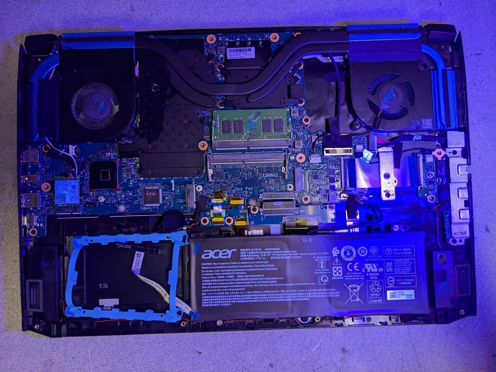 ACER PREDATOR PH317-54 i7-10750H @ 2.60 GHz, 8GB RAM, NO HDD/OS – (FOR PARTS)