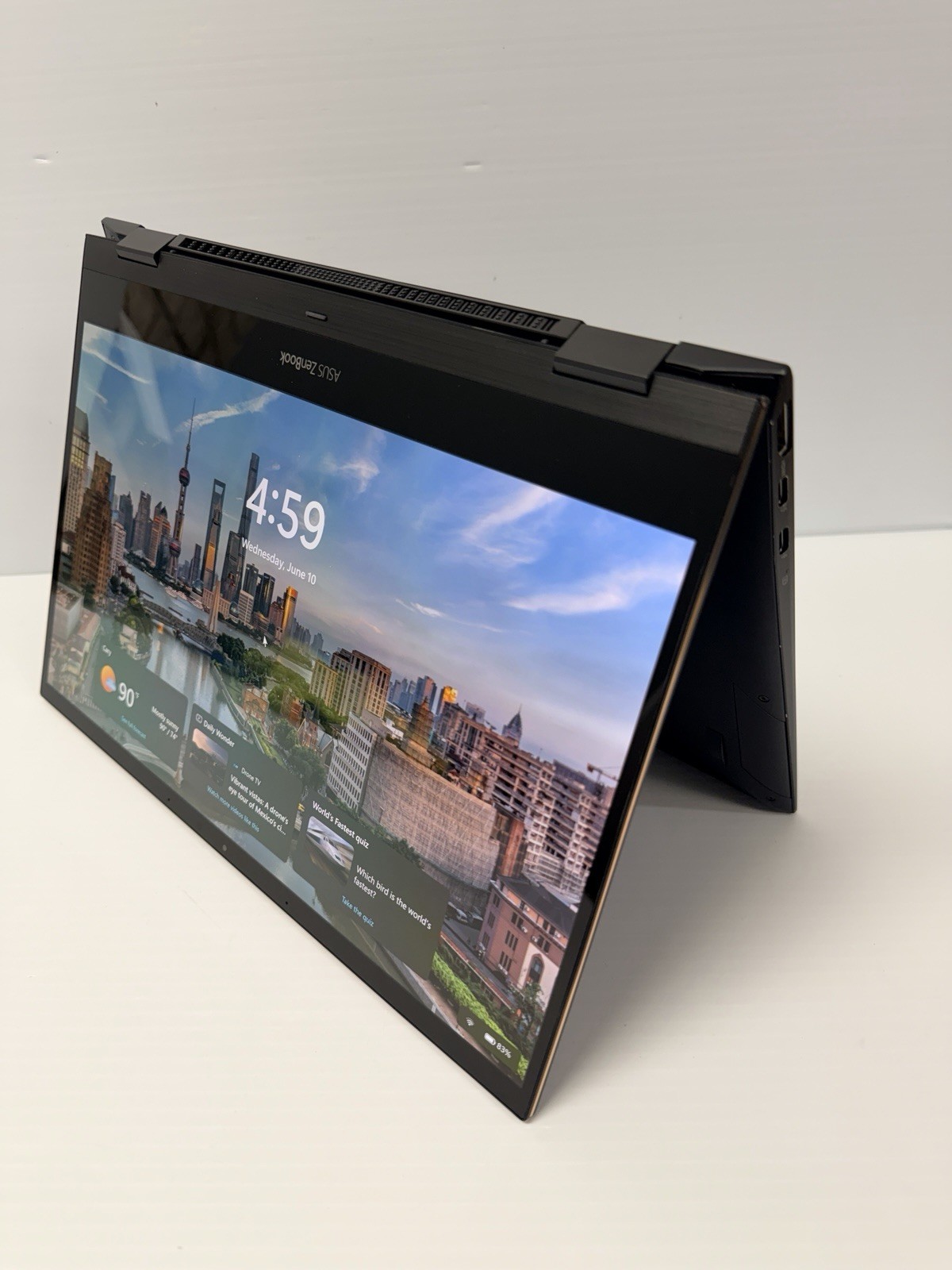 ASUS ZenBook UX371EA 13.3″ 4K Touch i7-1165G7 16GB RAM 1TB SSD Win 11 Pro